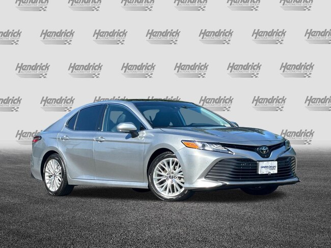 2019 Toyota Camry XLE Sedan