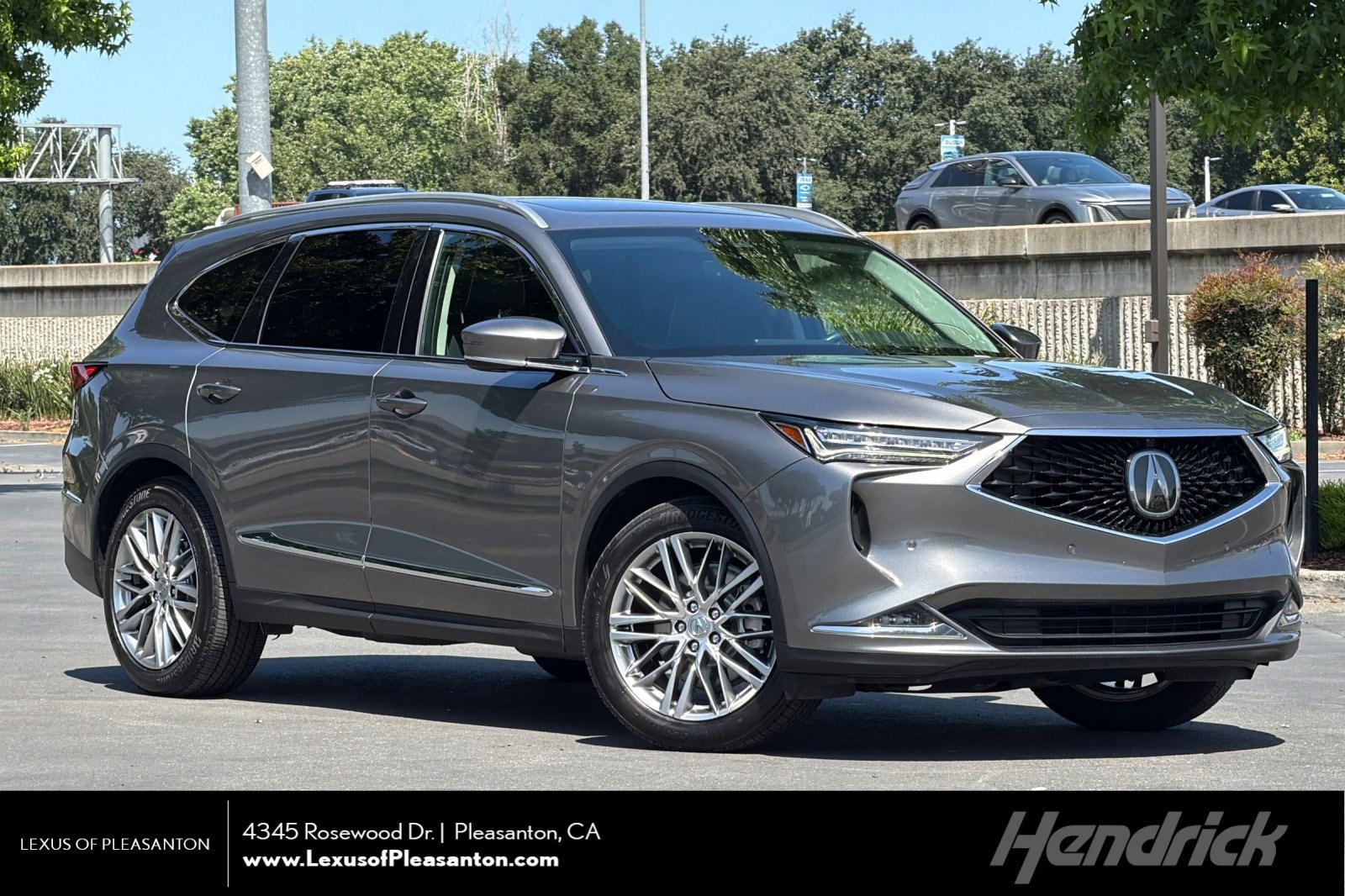 2022 Acura MDX SH-AWD w/Advance Package's photo