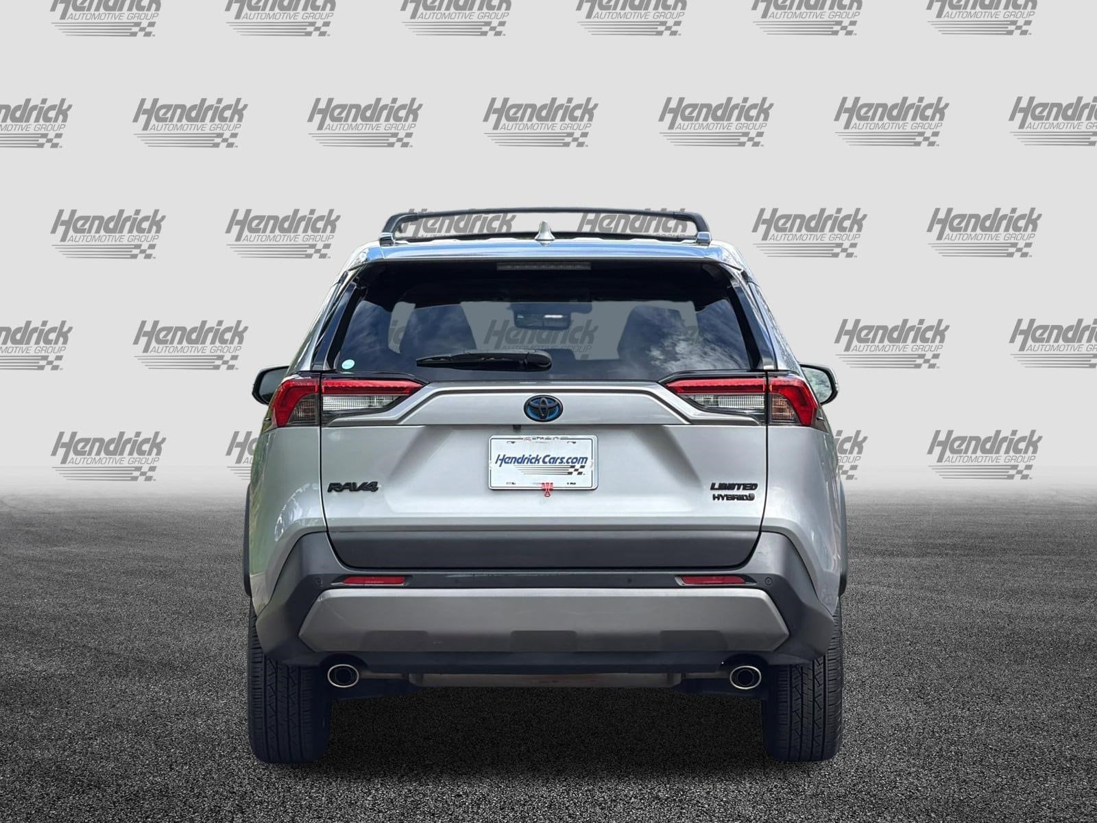 2019 Toyota RAV4 Hybrid Limited photo 4