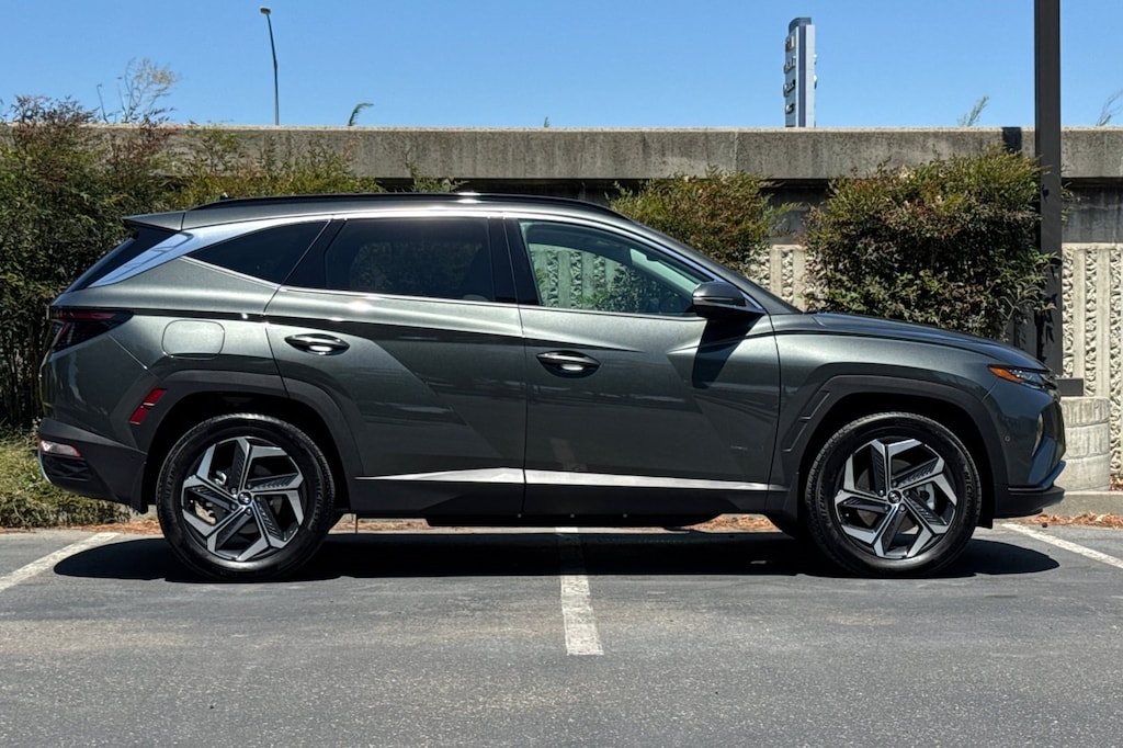 Used 2024 Hyundai Tucson Plug-In Hybrid Limited SUV