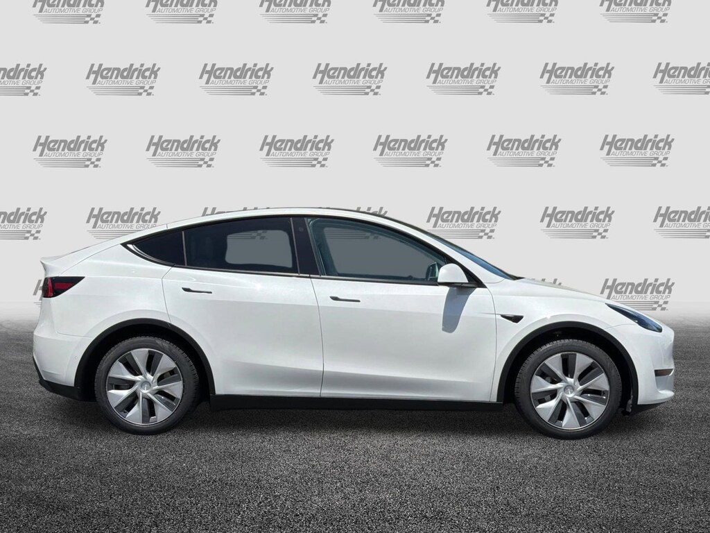 Used 2022 Tesla Model Y Long Range SUV