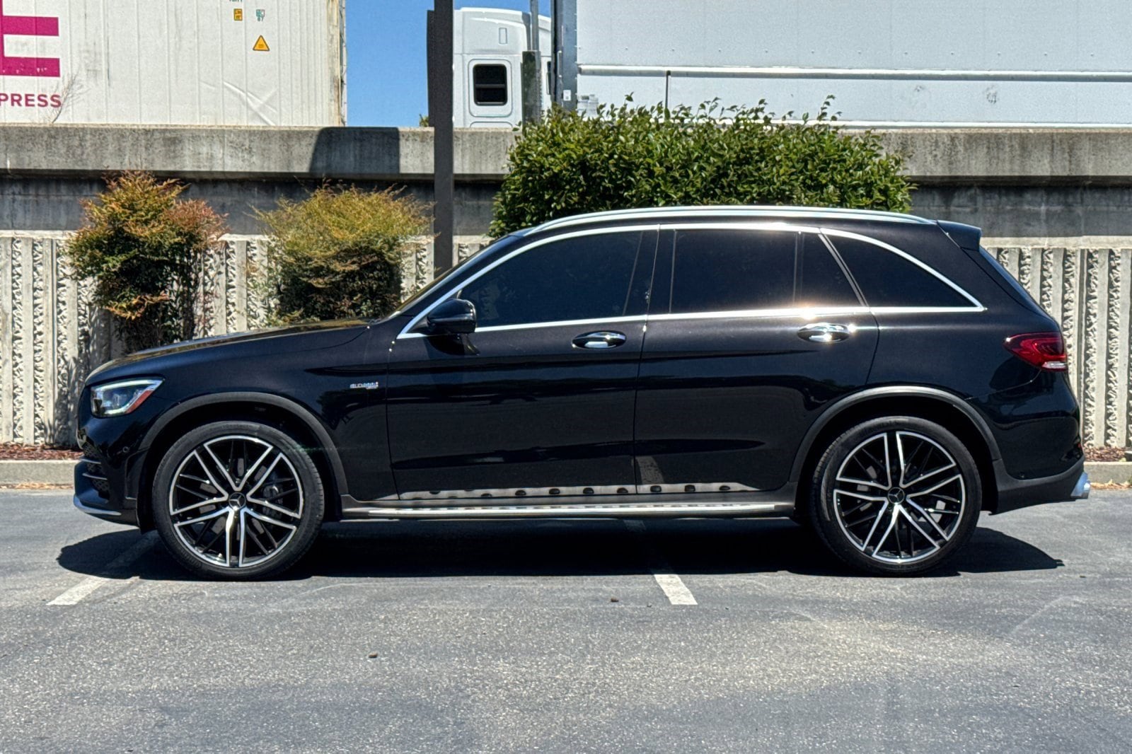 2022 Mercedes-Benz GLC AMG 43 4MATIC photo 6