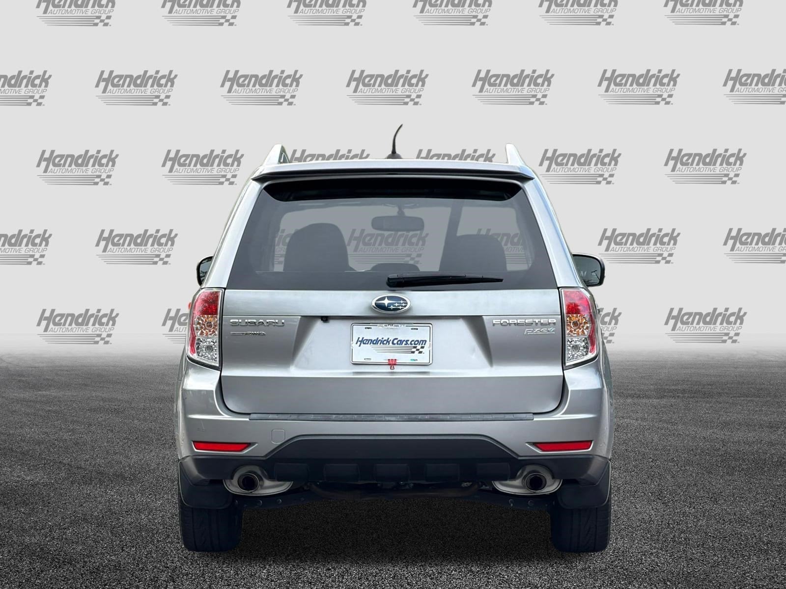 2011 Subaru Forester 2.5X Touring photo 4