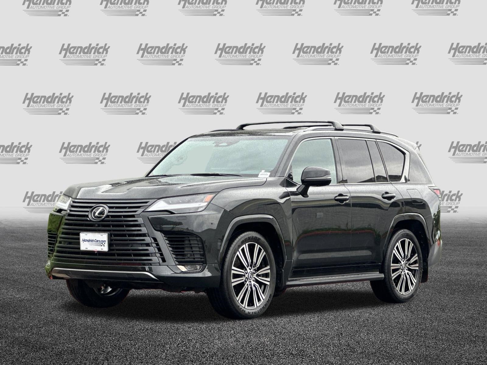2025 LEXUS LX 600 LUXURY photo 3