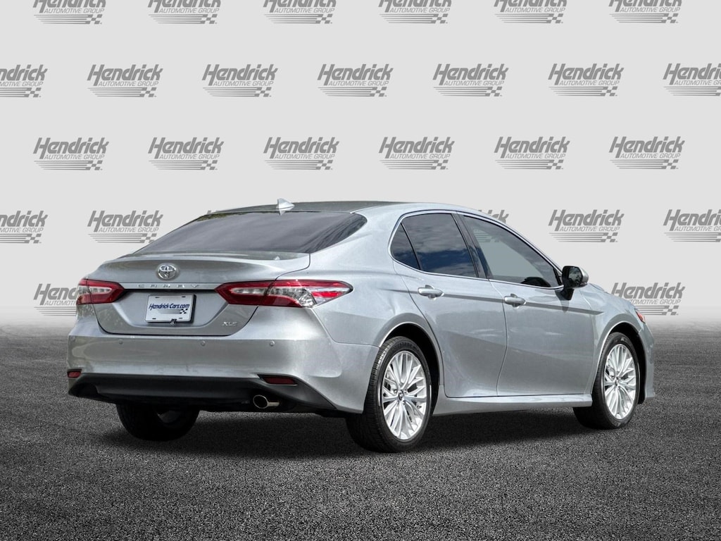 Used 2019 Toyota Camry XLE Sedan