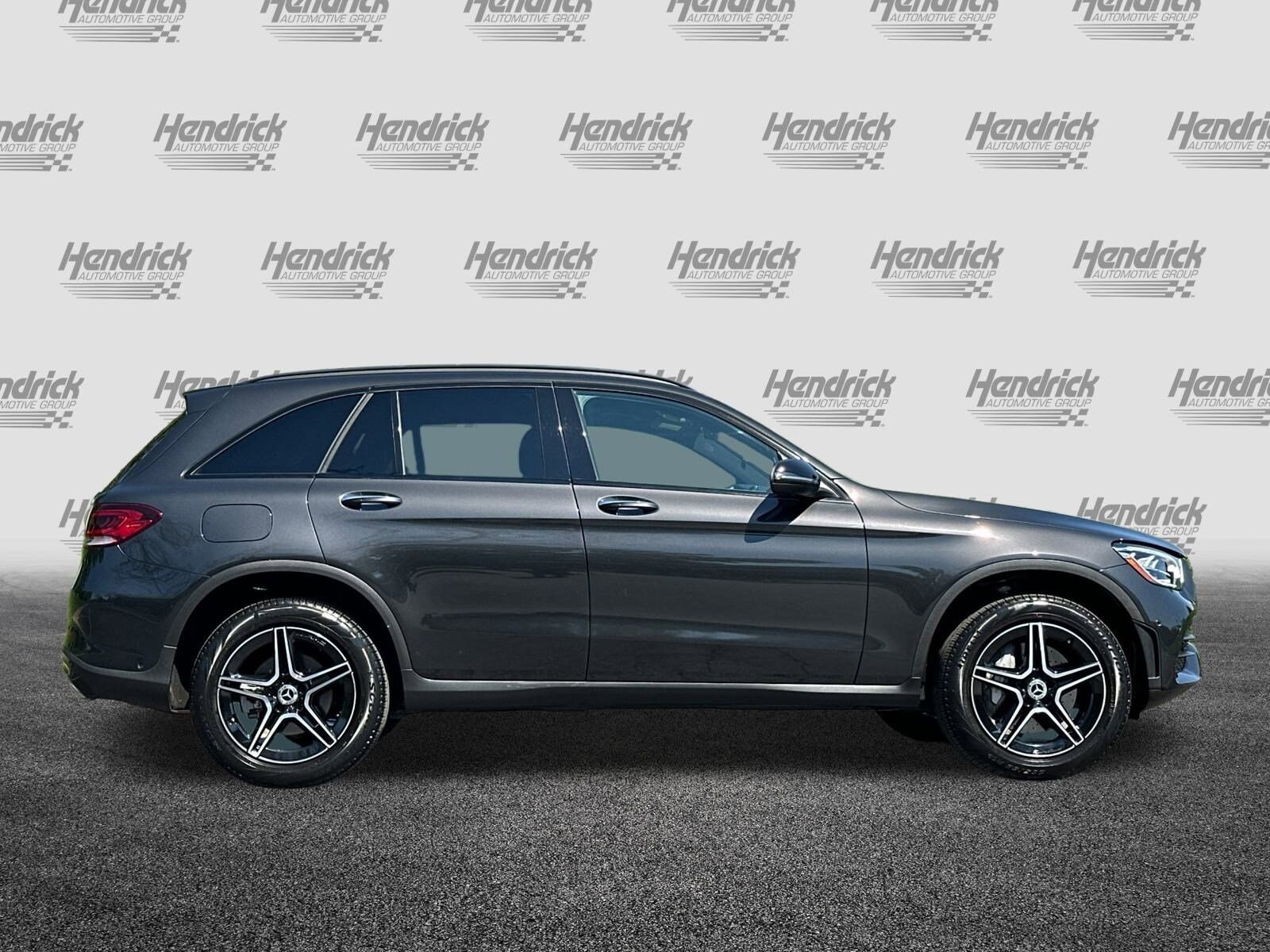 2022 Mercedes Benz GLC 300 4MATIC photo 3