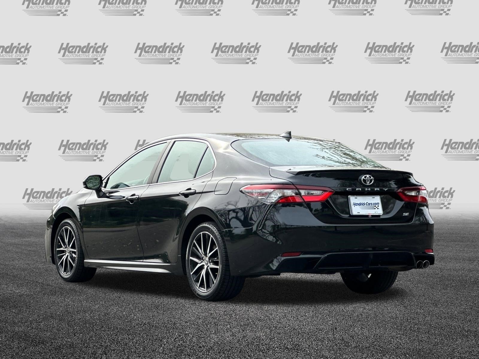 2021 Toyota Camry SE photo 5