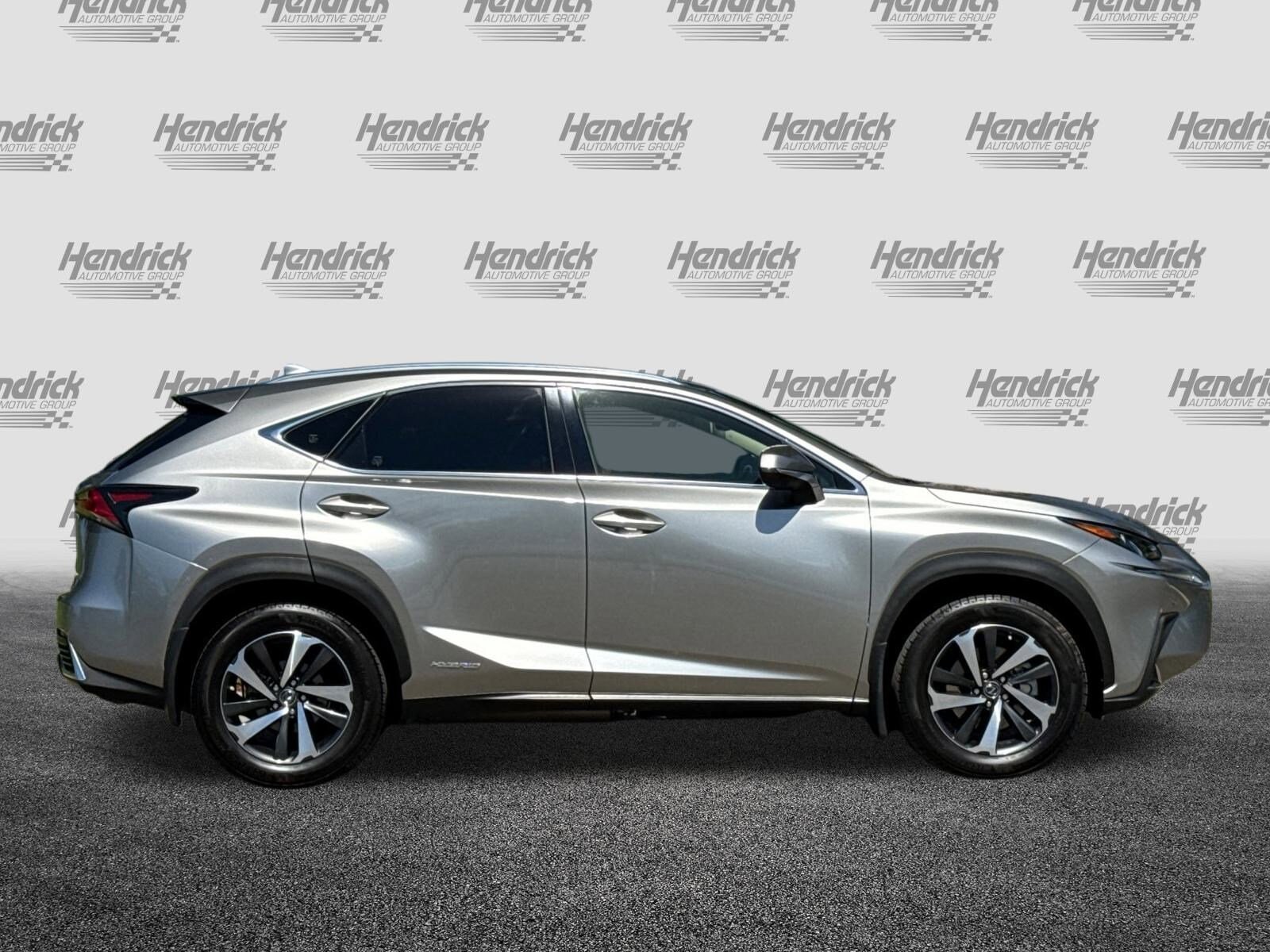 2020 Lexus NX 300h Premium photo 2