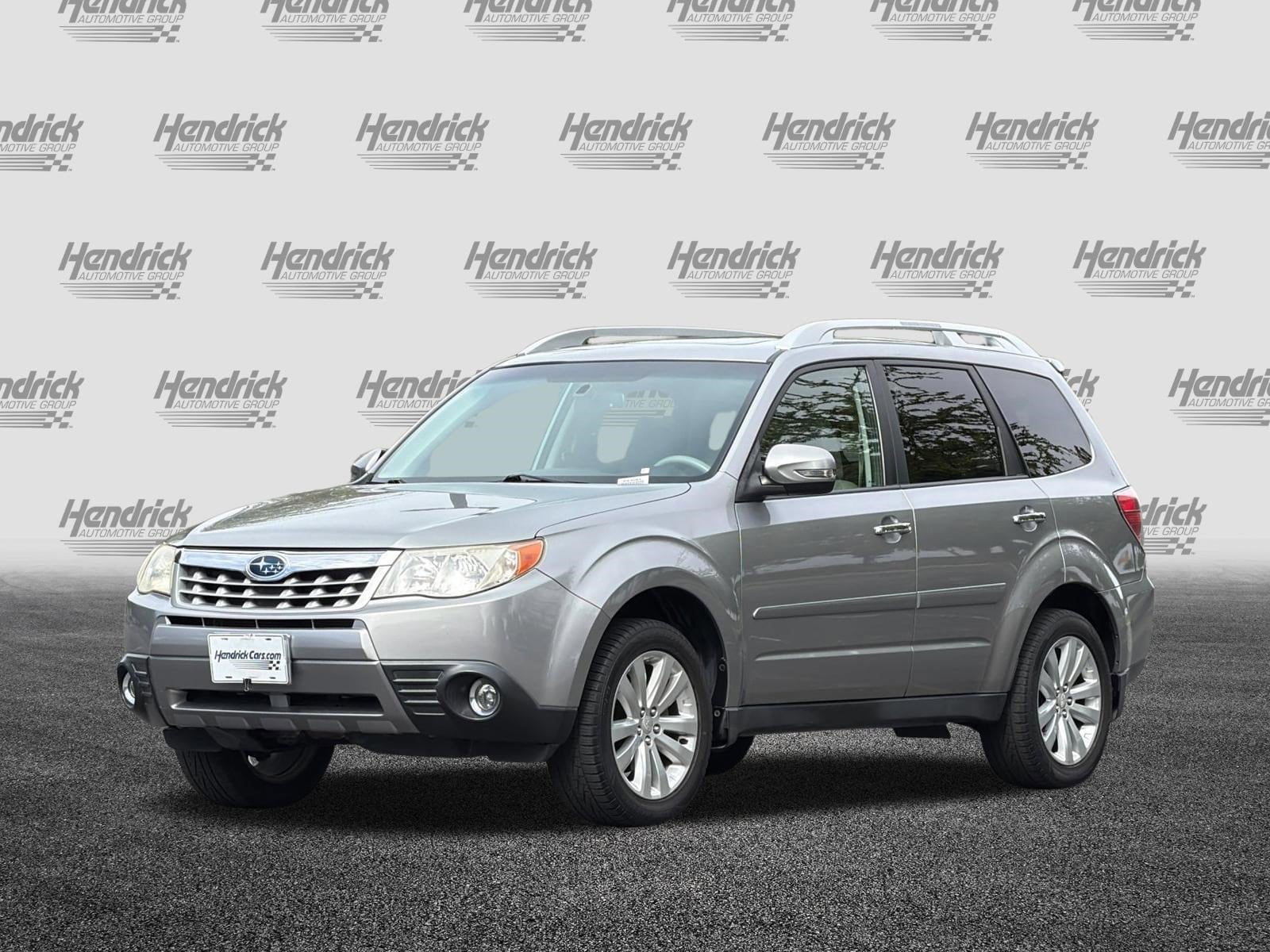 2011 Subaru Forester 2.5X Touring photo 3
