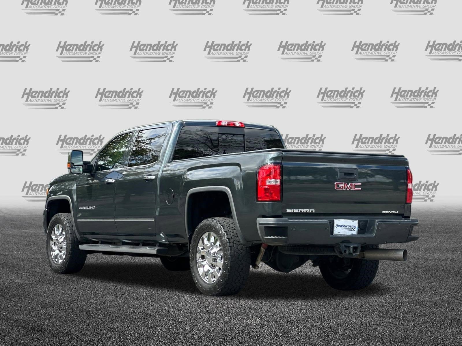 2017 GMC Sierra 2500HD Denali photo 5