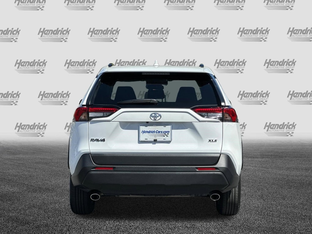 Used 2025 Toyota RAV4 XLE SUV