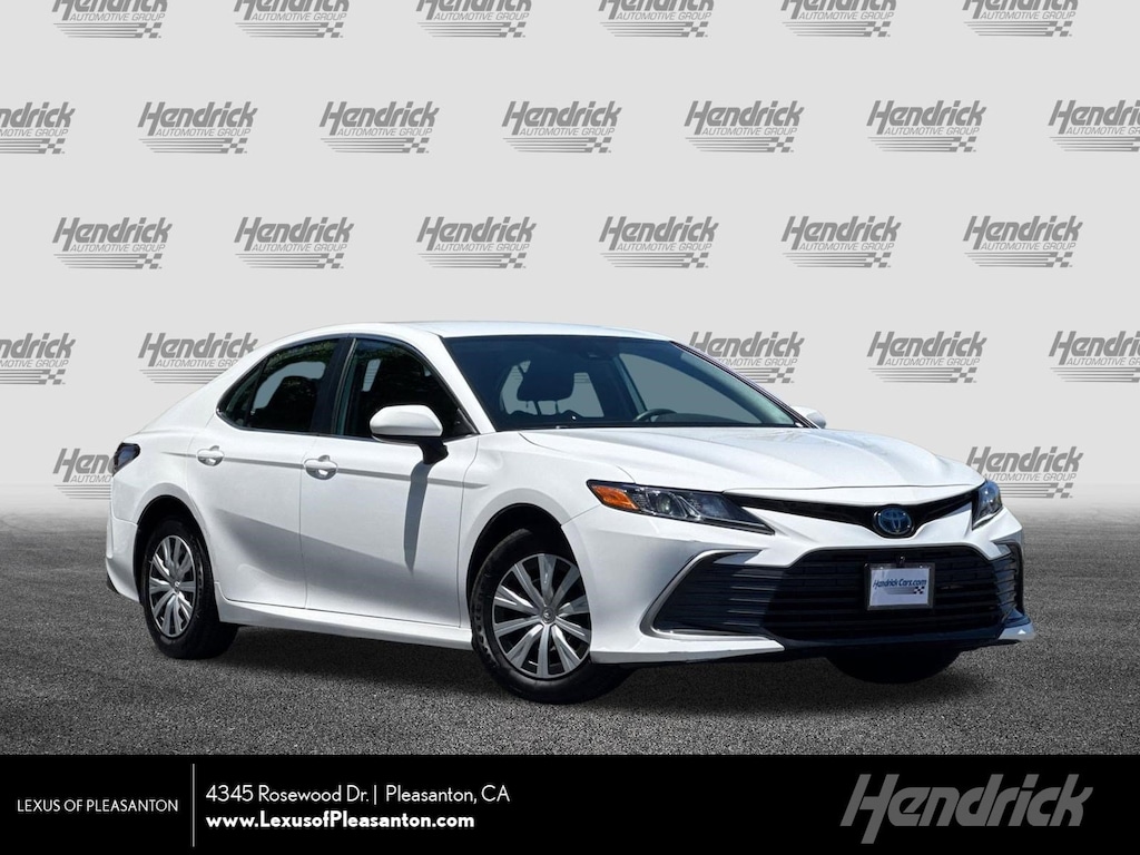 Used 2022 Toyota Camry Hybrid LE Sedan