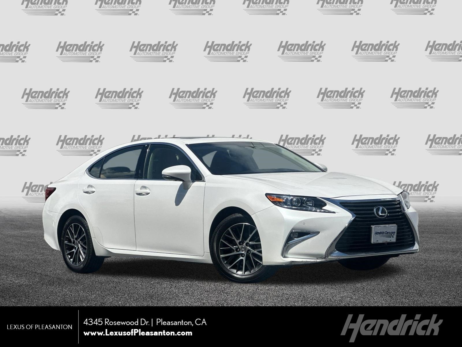 2016 Lexus ES 350 350's photo