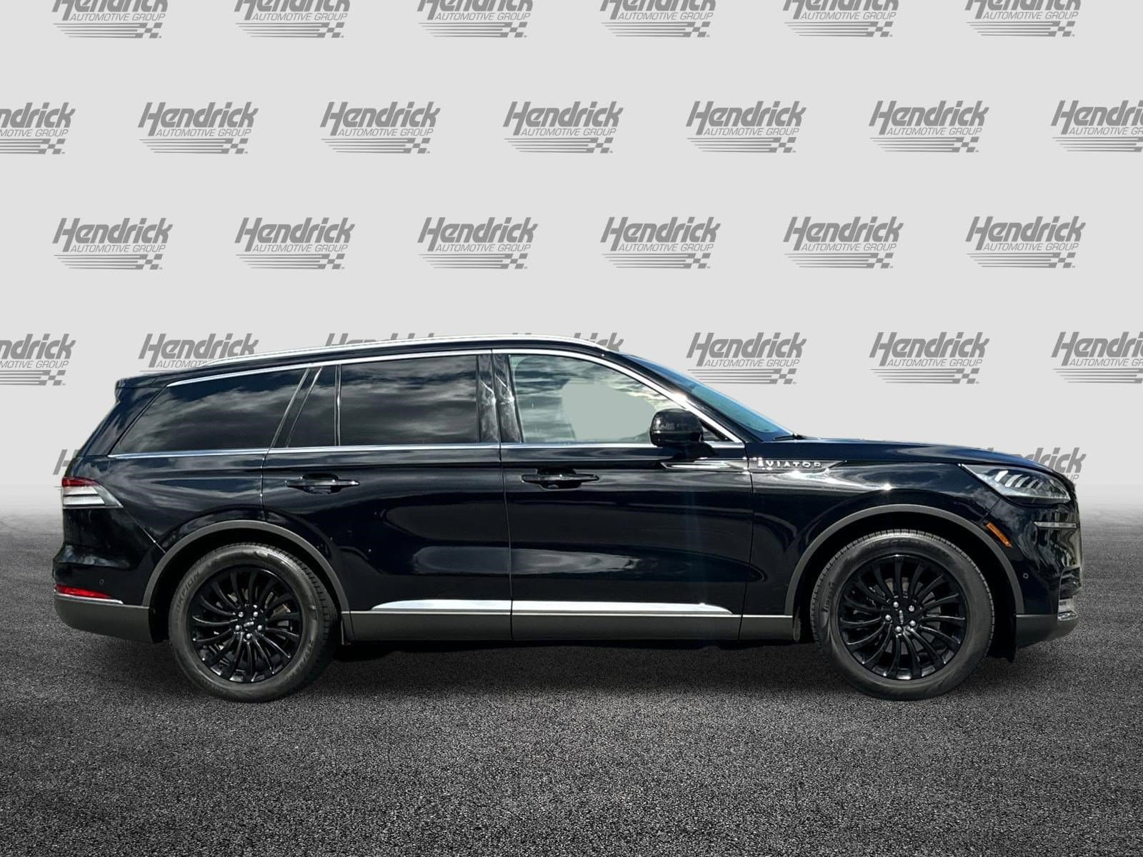 2021 Lincoln Aviator Reserve photo 2