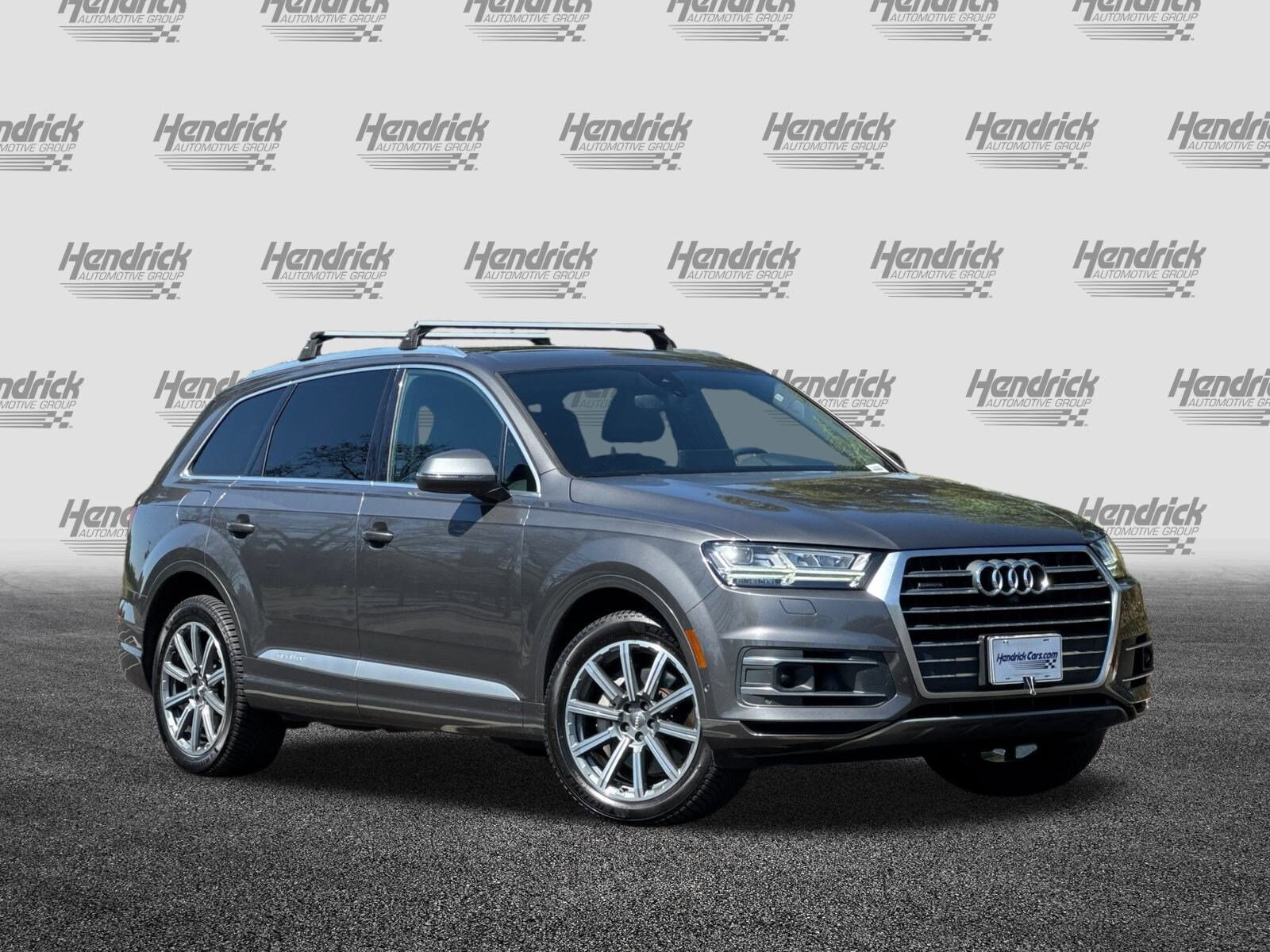 2019 Audi Q7 Premium Plus photo 2