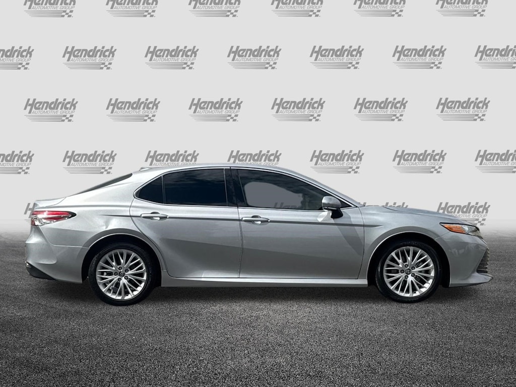 Used 2019 Toyota Camry XLE Sedan