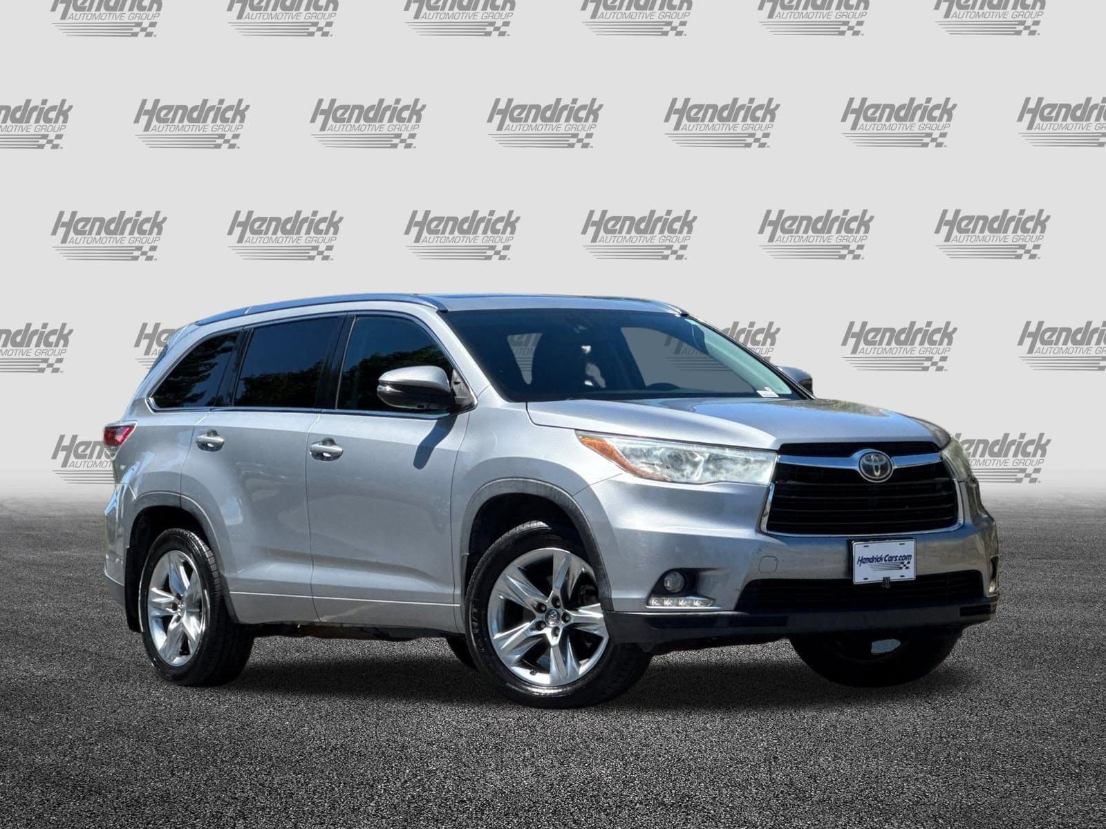 Used 2015 Toyota Highlander Limited Platinum with VIN 5TDDKRFH2FS206228 for sale in Pleasanton, CA