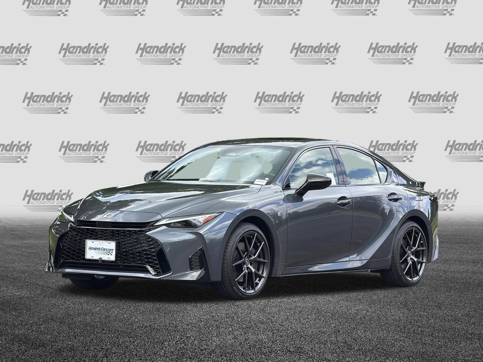 2026 LEXUS IS 350 F SPORT Design photo 3