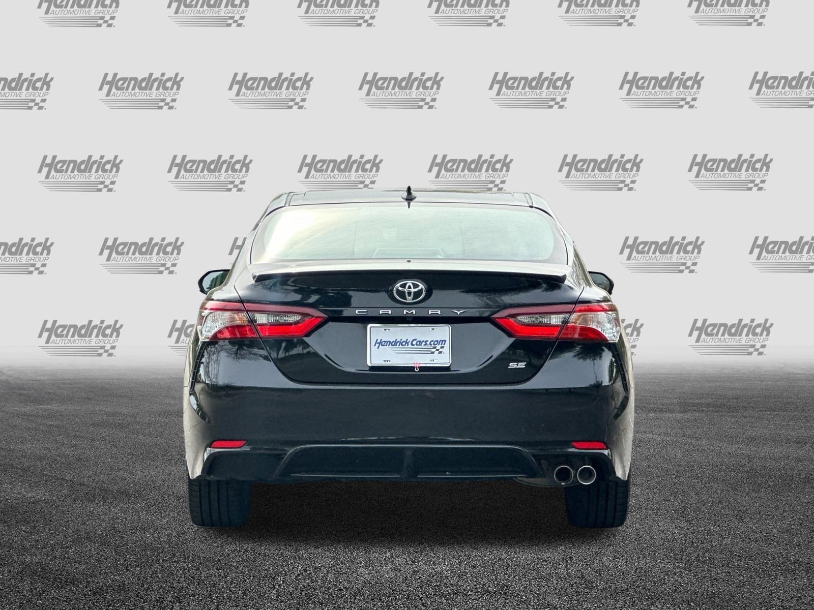 2021 Toyota Camry SE photo 4