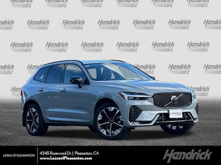 2026 Volvo XC60 Plus SUV