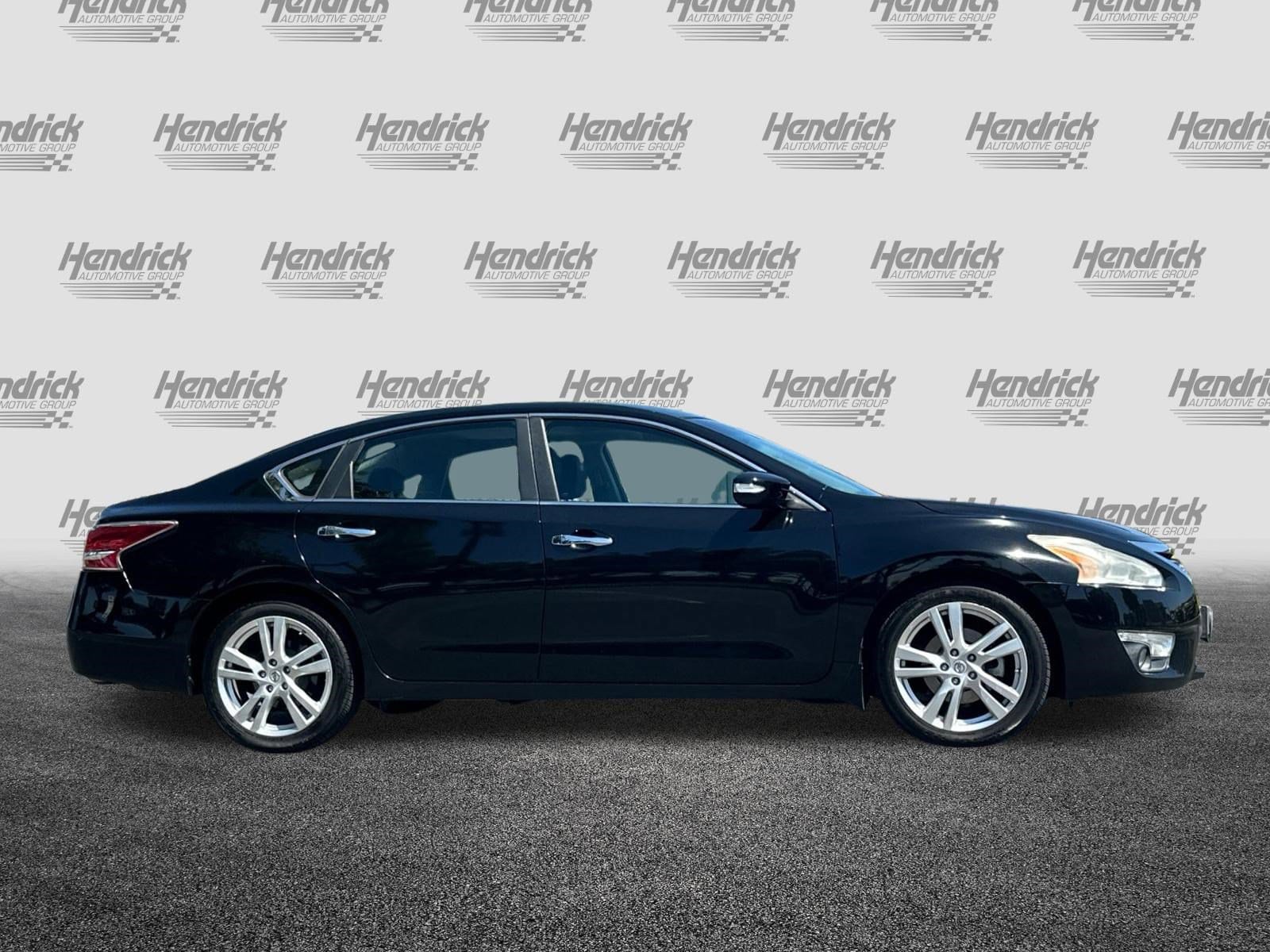 2015 Nissan Altima 3.5 SL photo 2