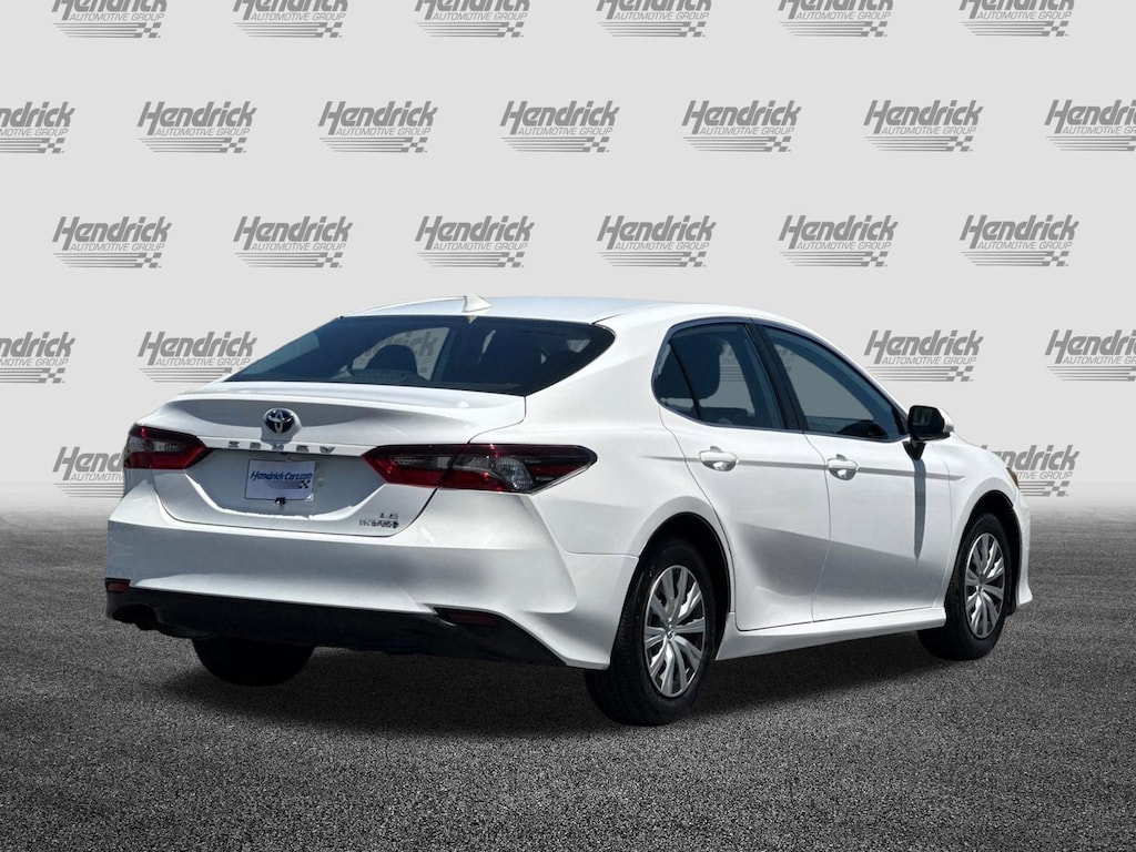 Used 2022 Toyota Camry Hybrid LE Sedan