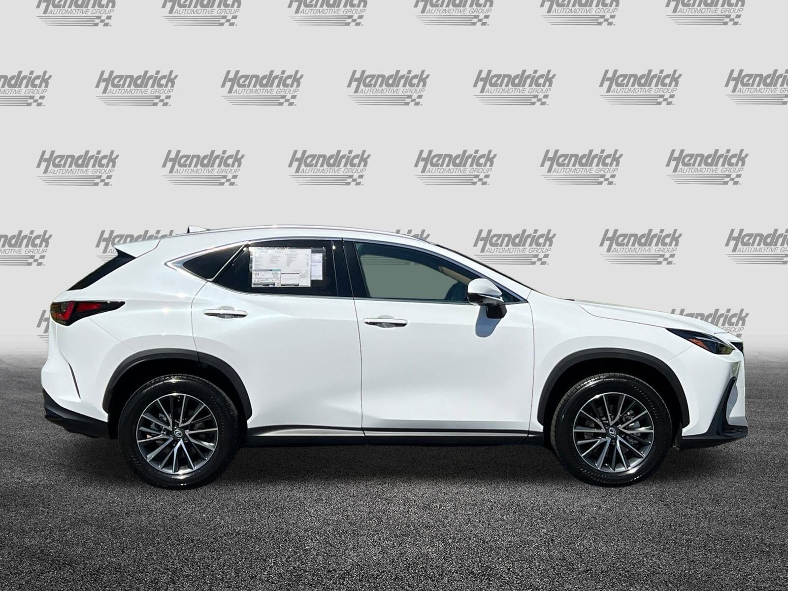 2026 Lexus NX 350 Premium photo 4
