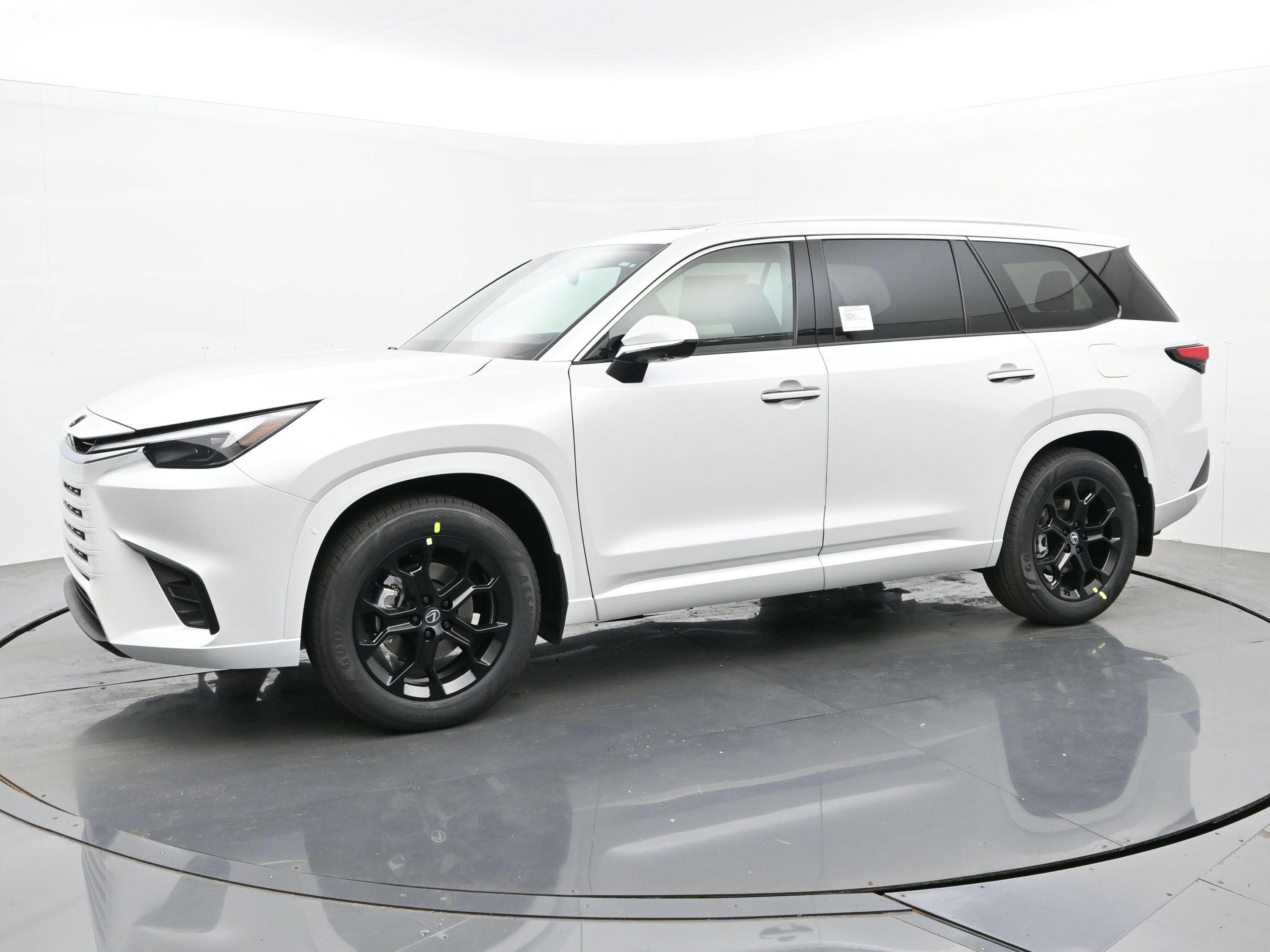 2026 Lexus TX 2