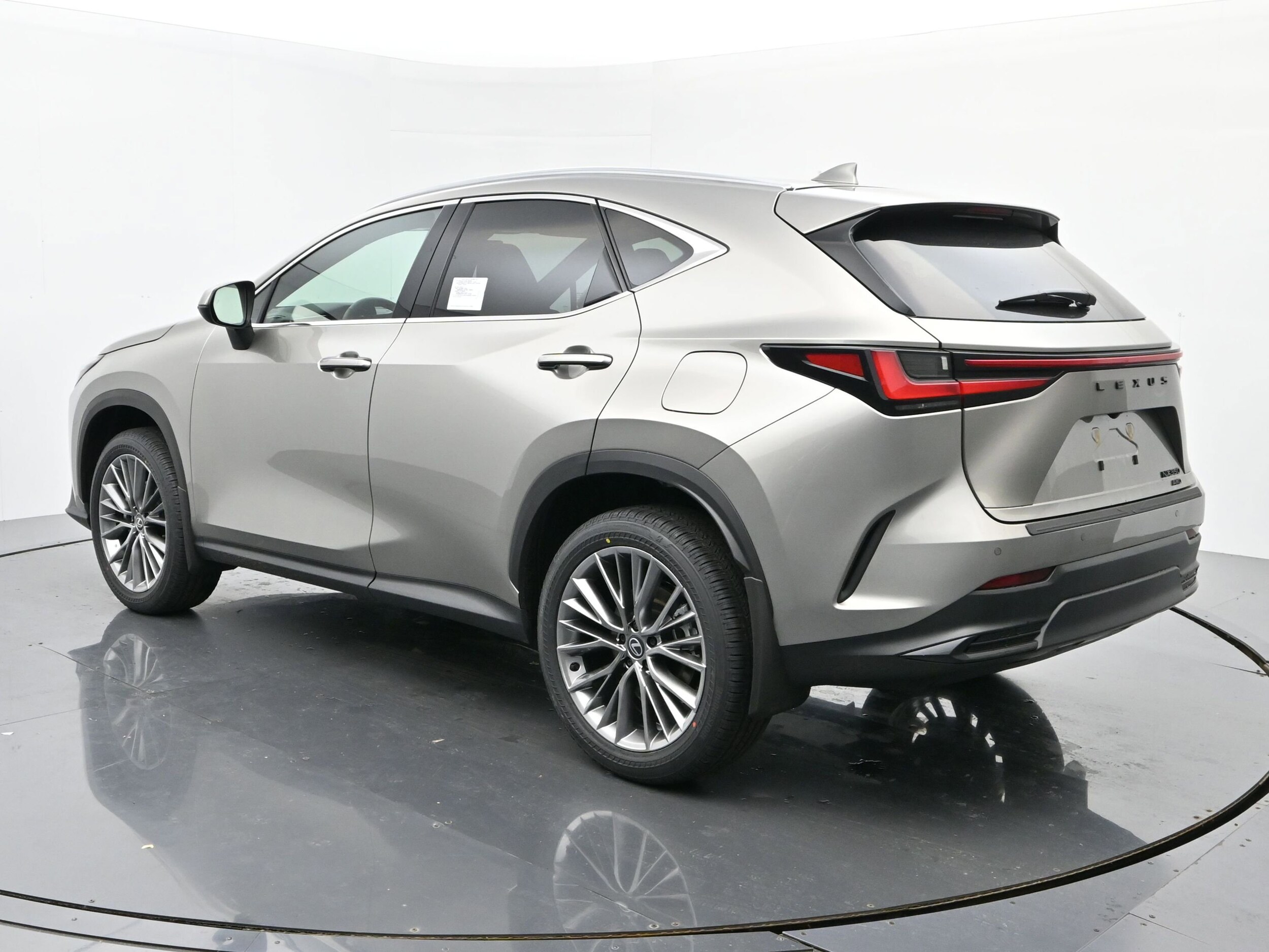 2026 Lexus NX 350 Premium AWD photo 3
