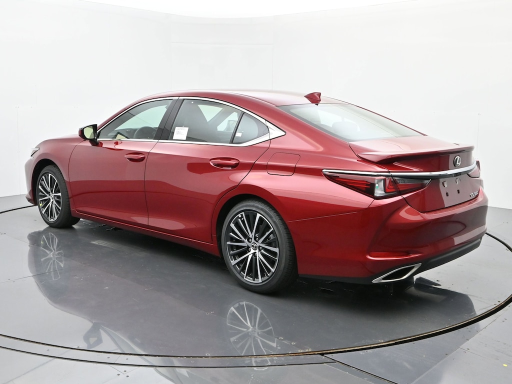 New 2025 Lexus ES 350 Sedan