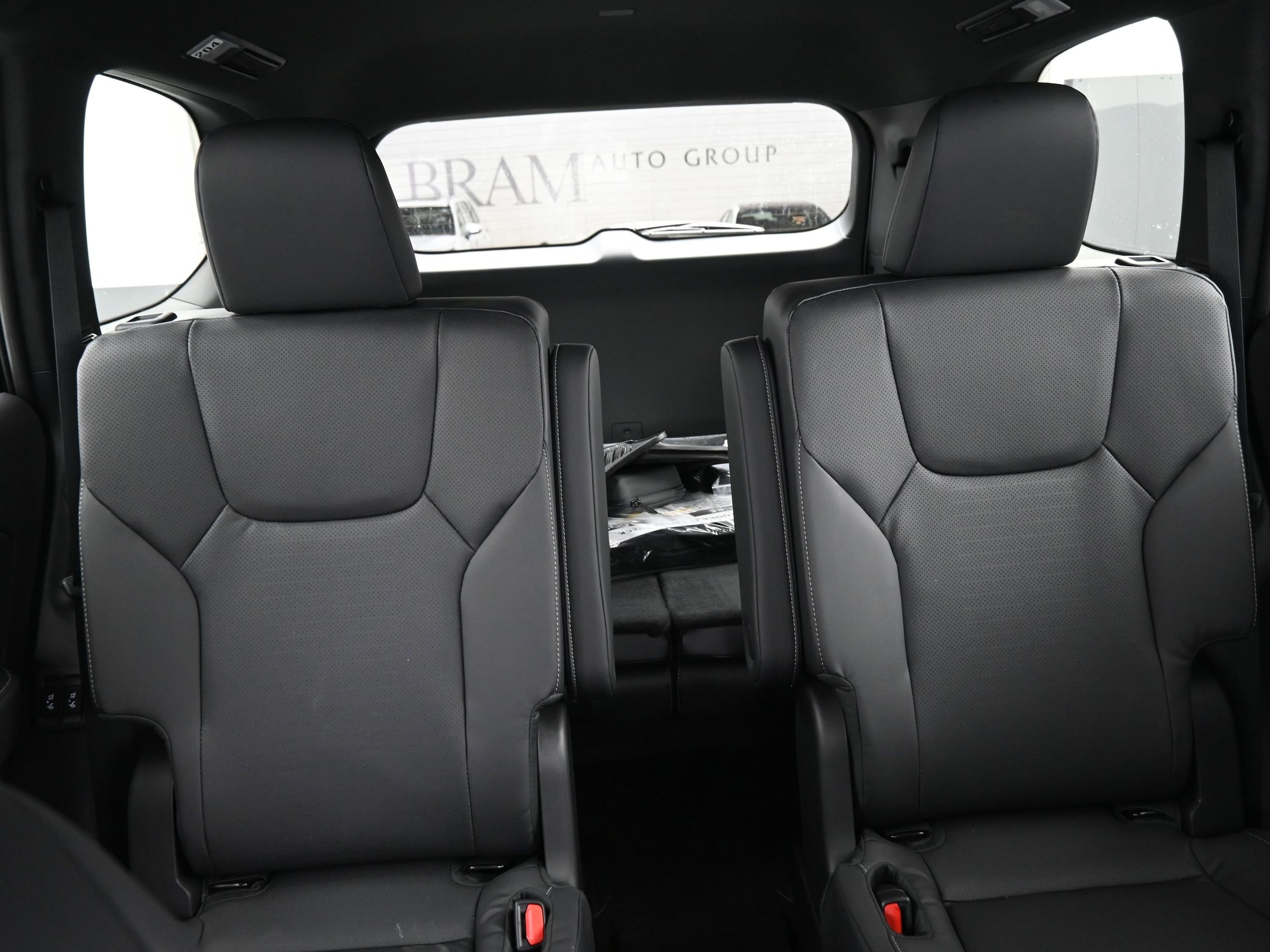 2026 Lexus TX 500h F-Sport - Photo 14