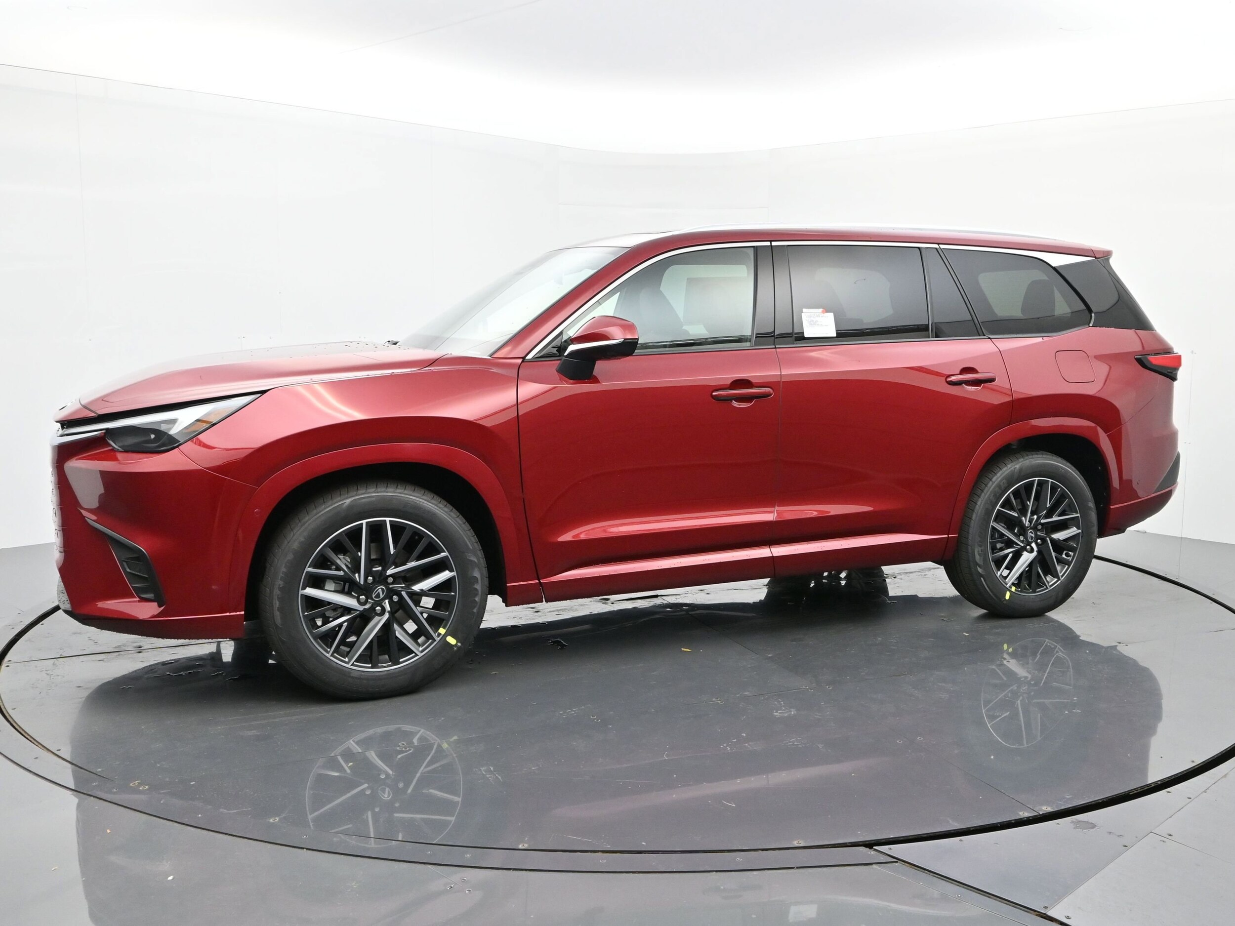 2026 Lexus TX 350 Premium photo 2