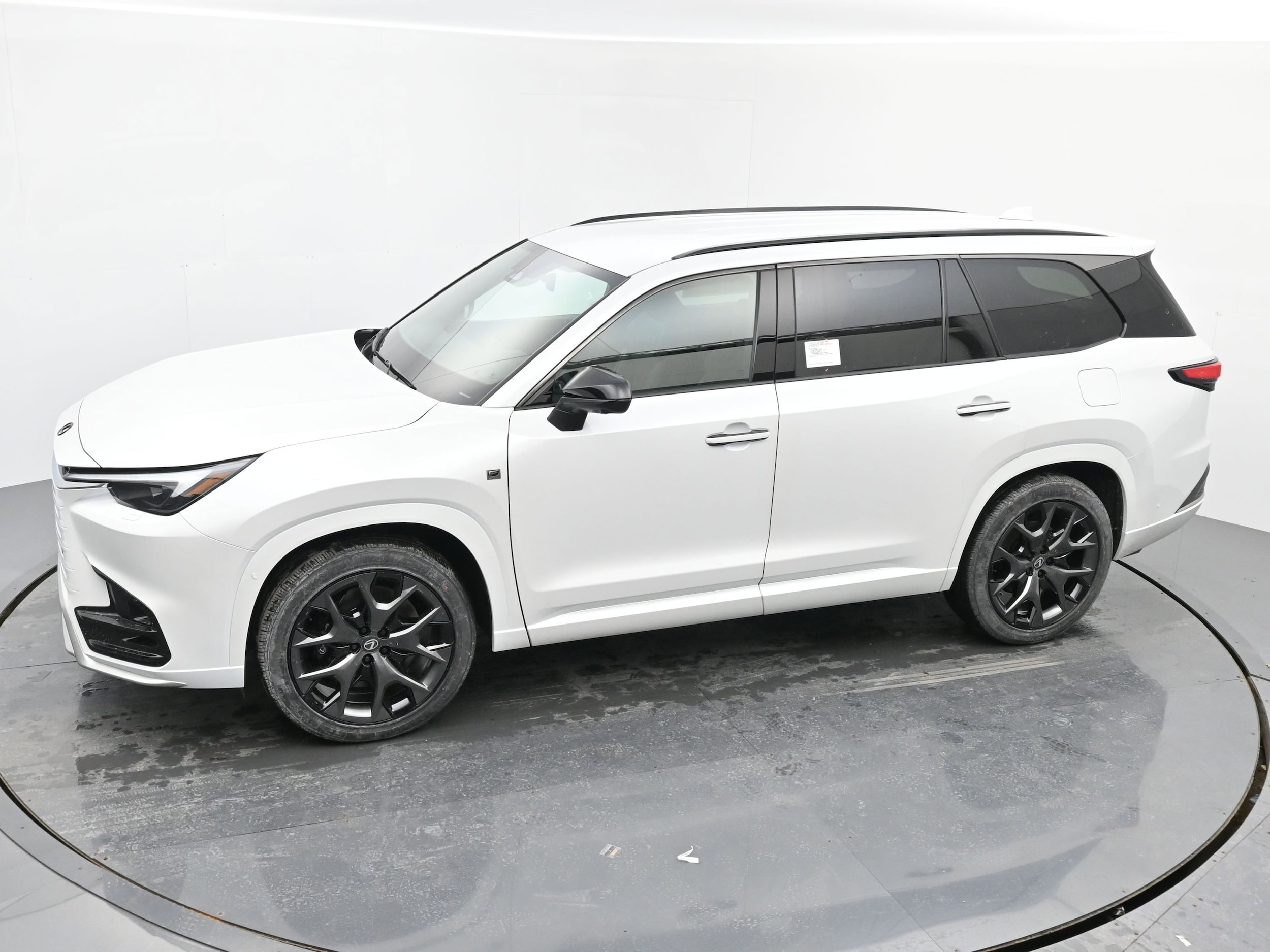 2026 Lexus TX 500h F-Sport - Photo 24