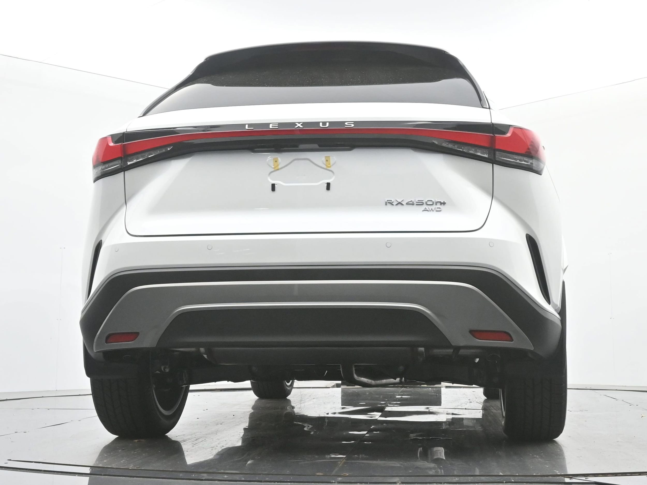 2026 Lexus RX 450h+ Premium - Photo 18