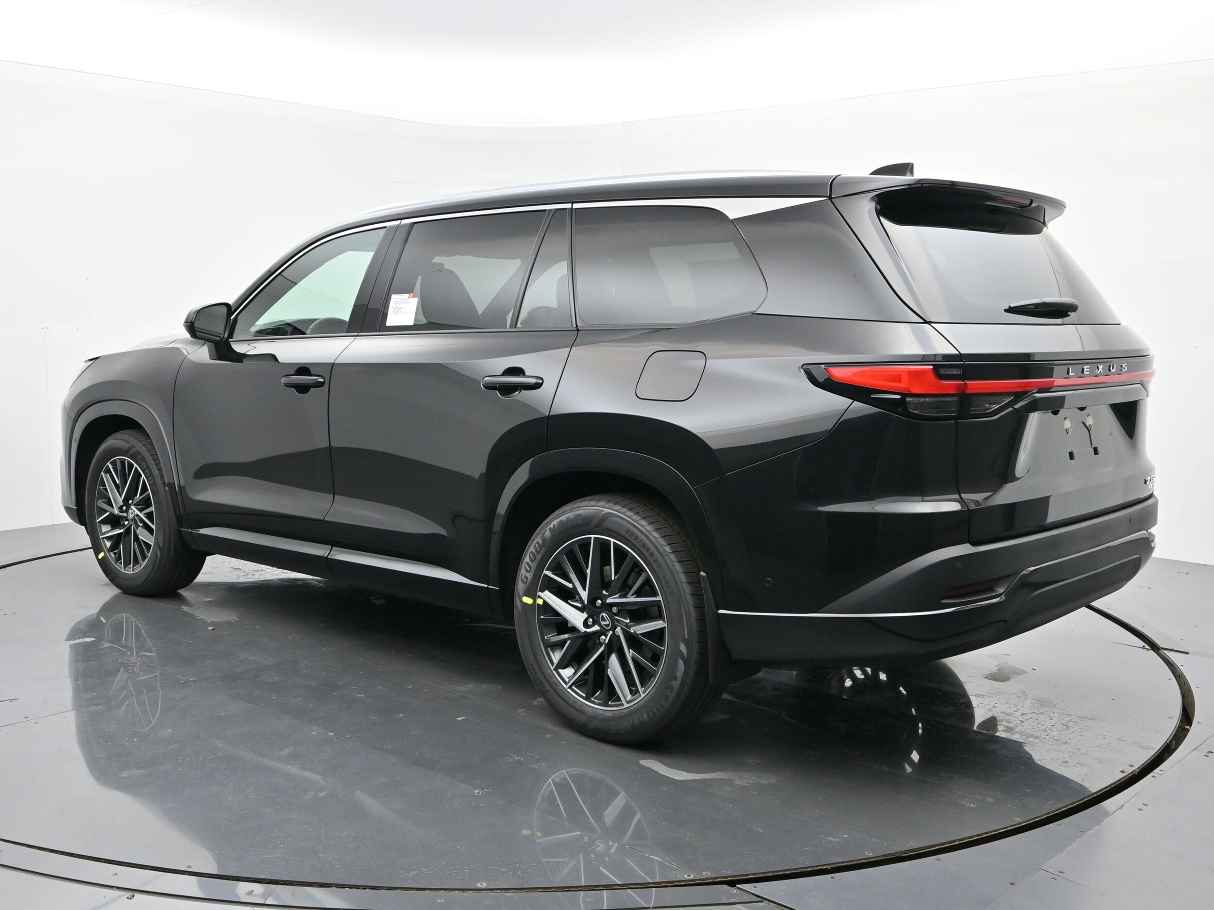 2026 Lexus TX 350 Premium photo 2