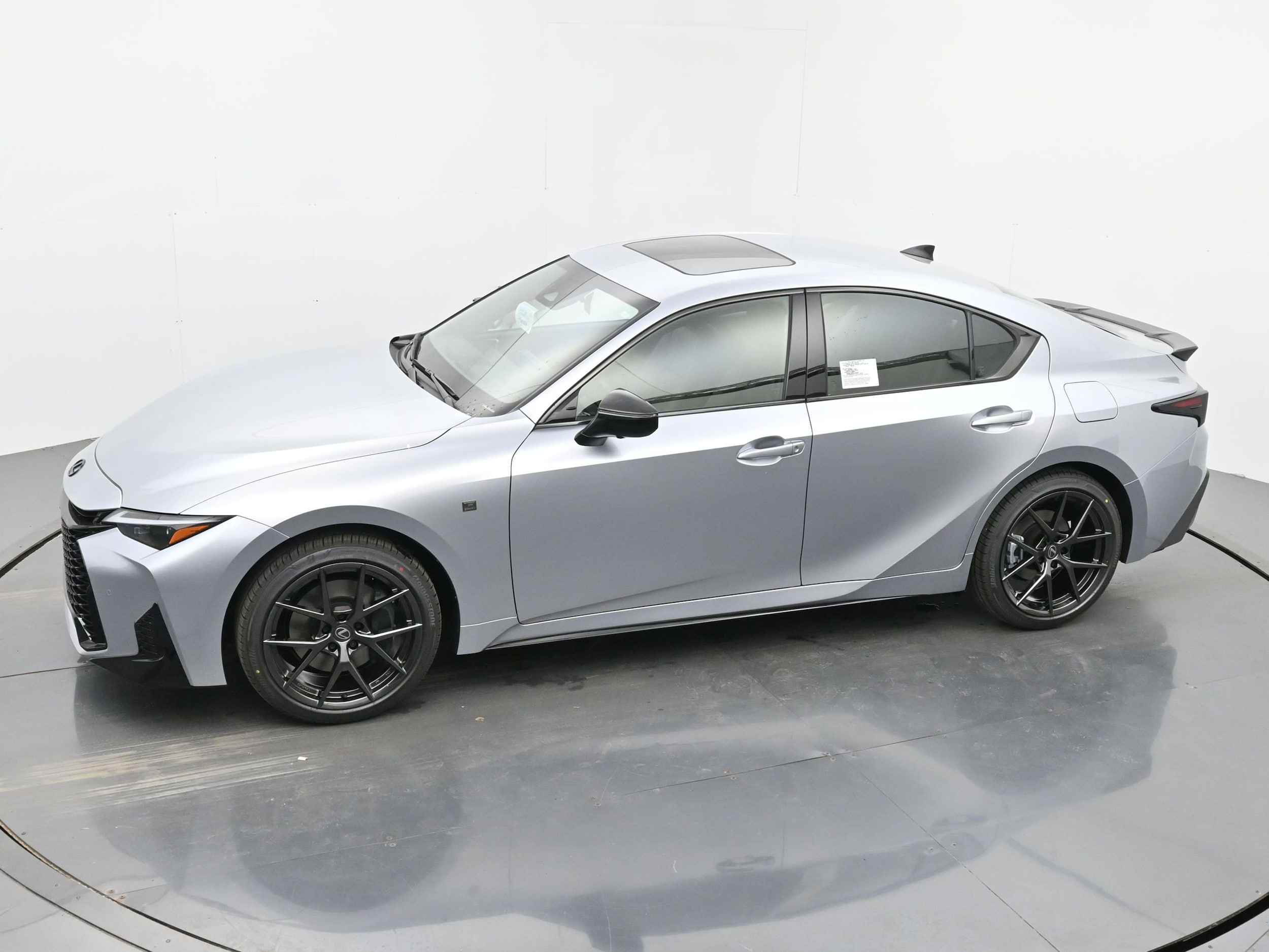 2026 Lexus IS 350 F SPORT DESIGN - Photo 24