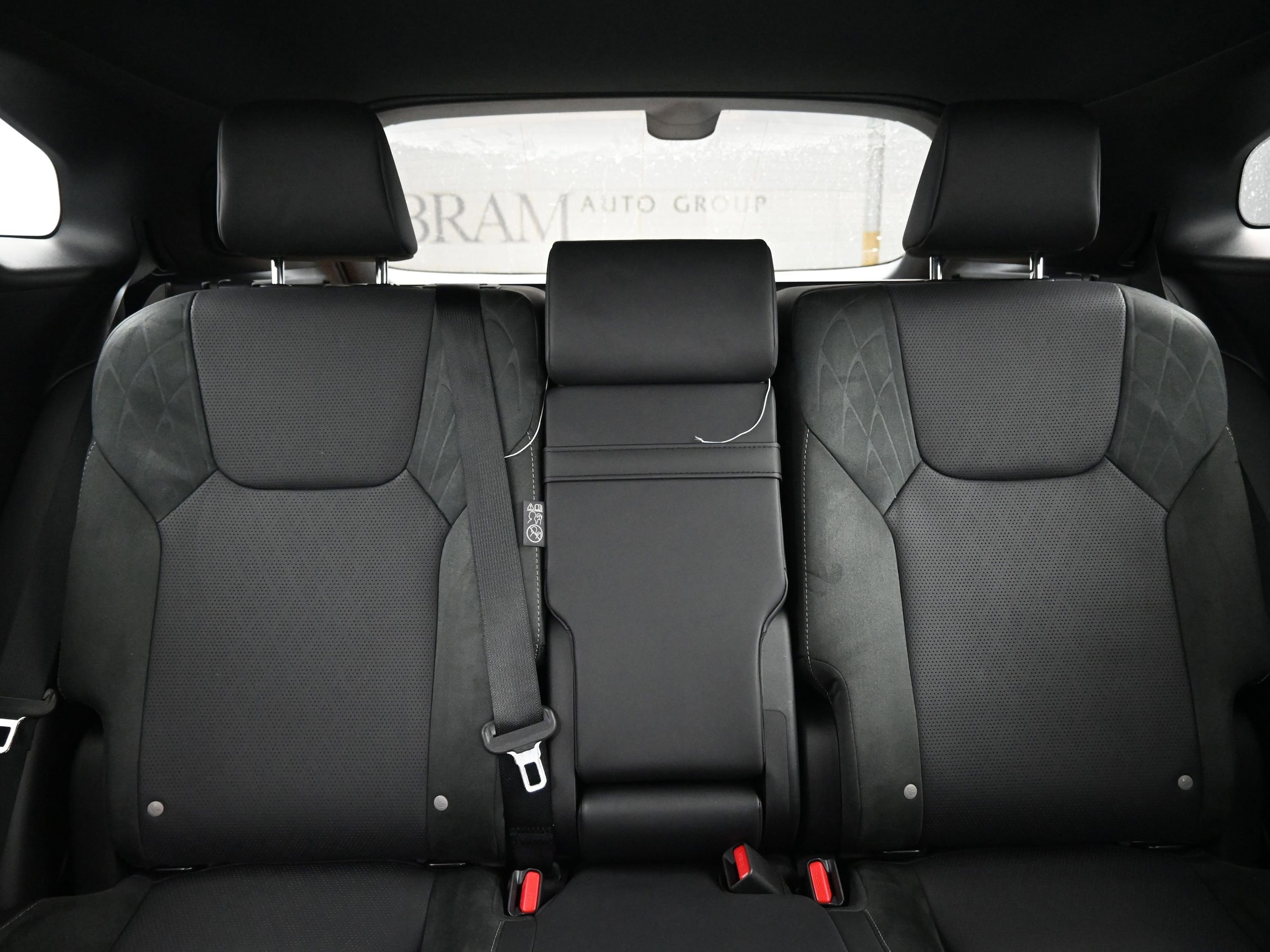 2026 Lexus RX 450h+ Luxury - Photo 14