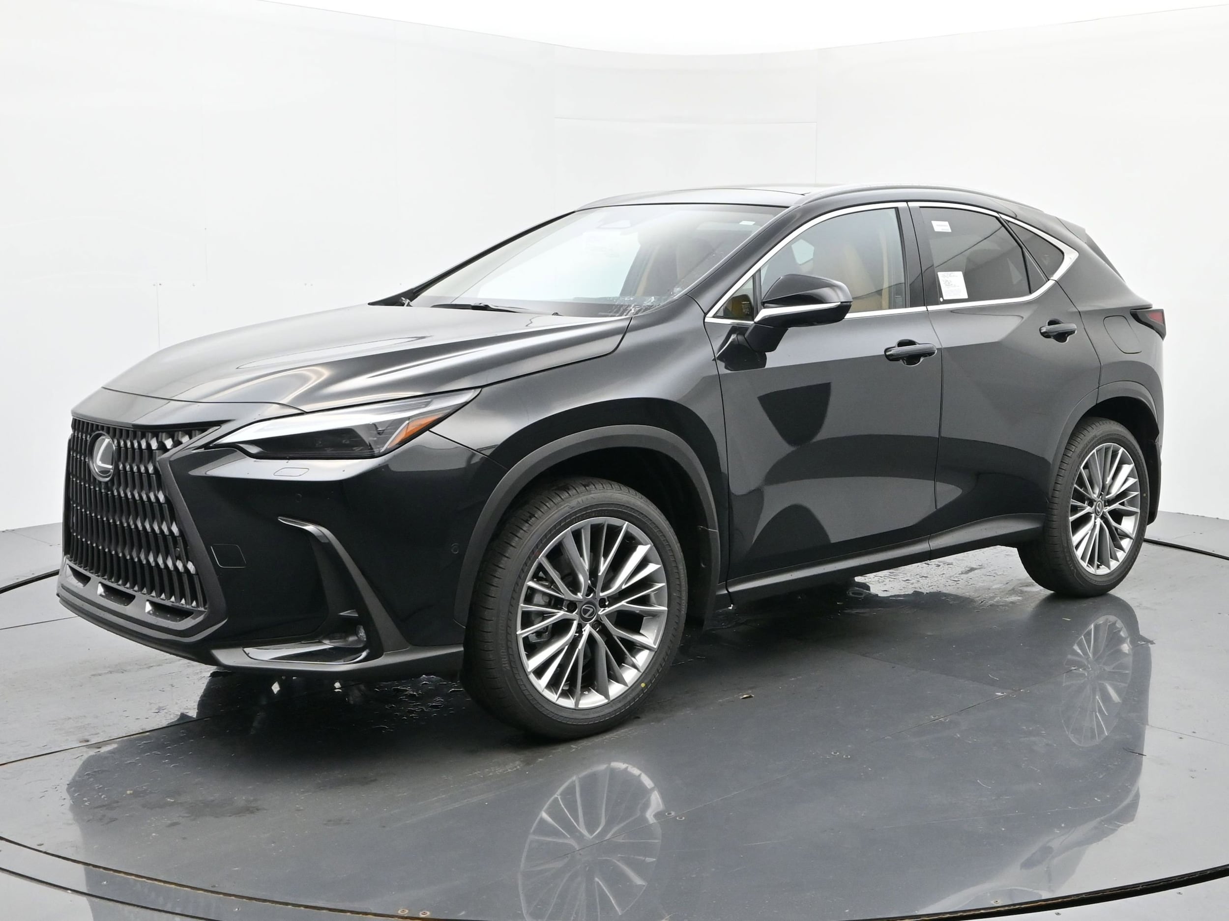 2026 Lexus NX Hybrid 350h's photo
