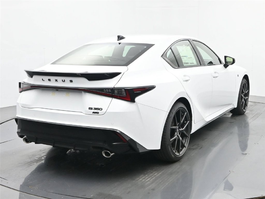 2026 Lexus IS 5