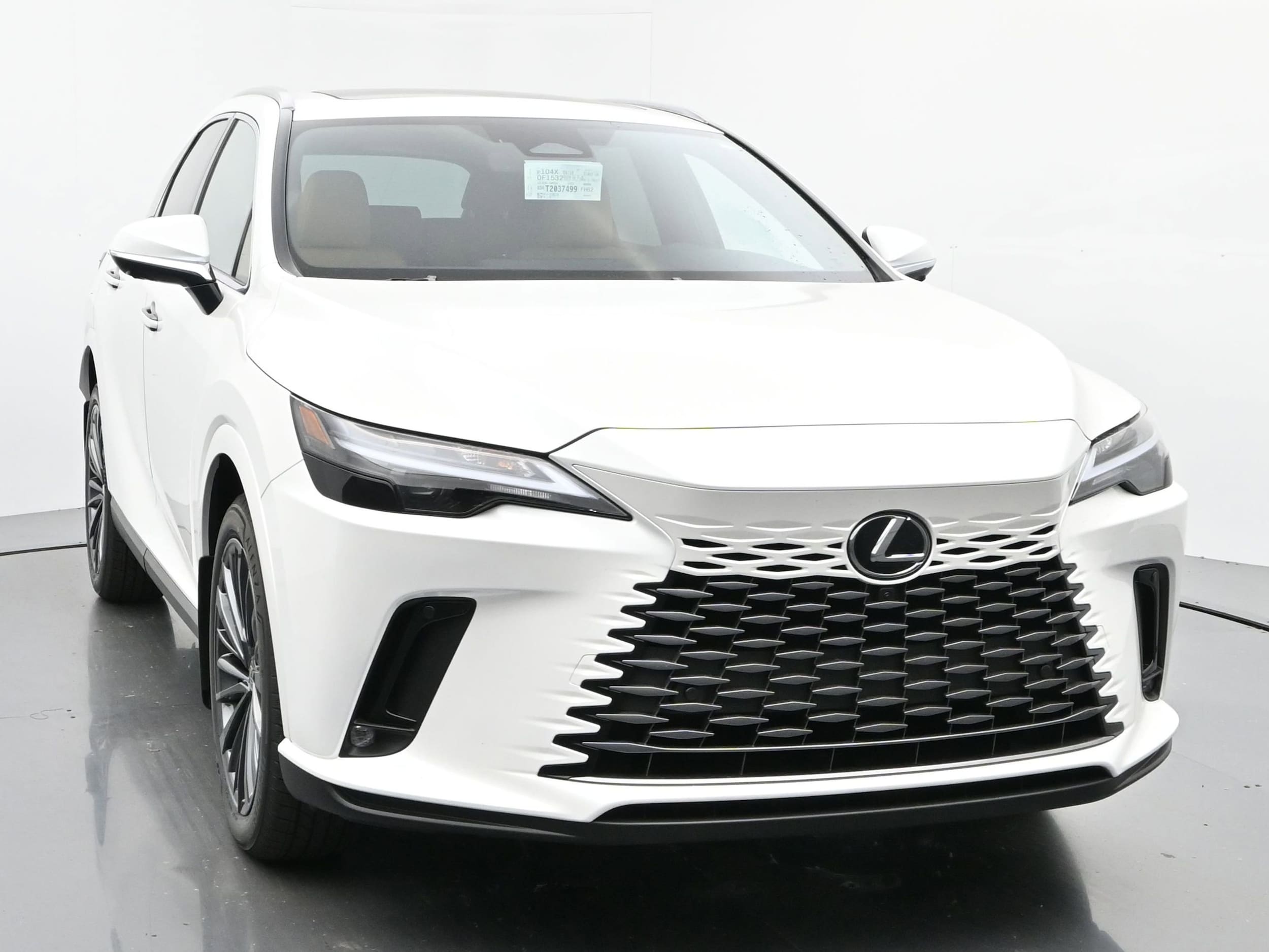 2026 Lexus RX 450h+ Premium - Photo 8