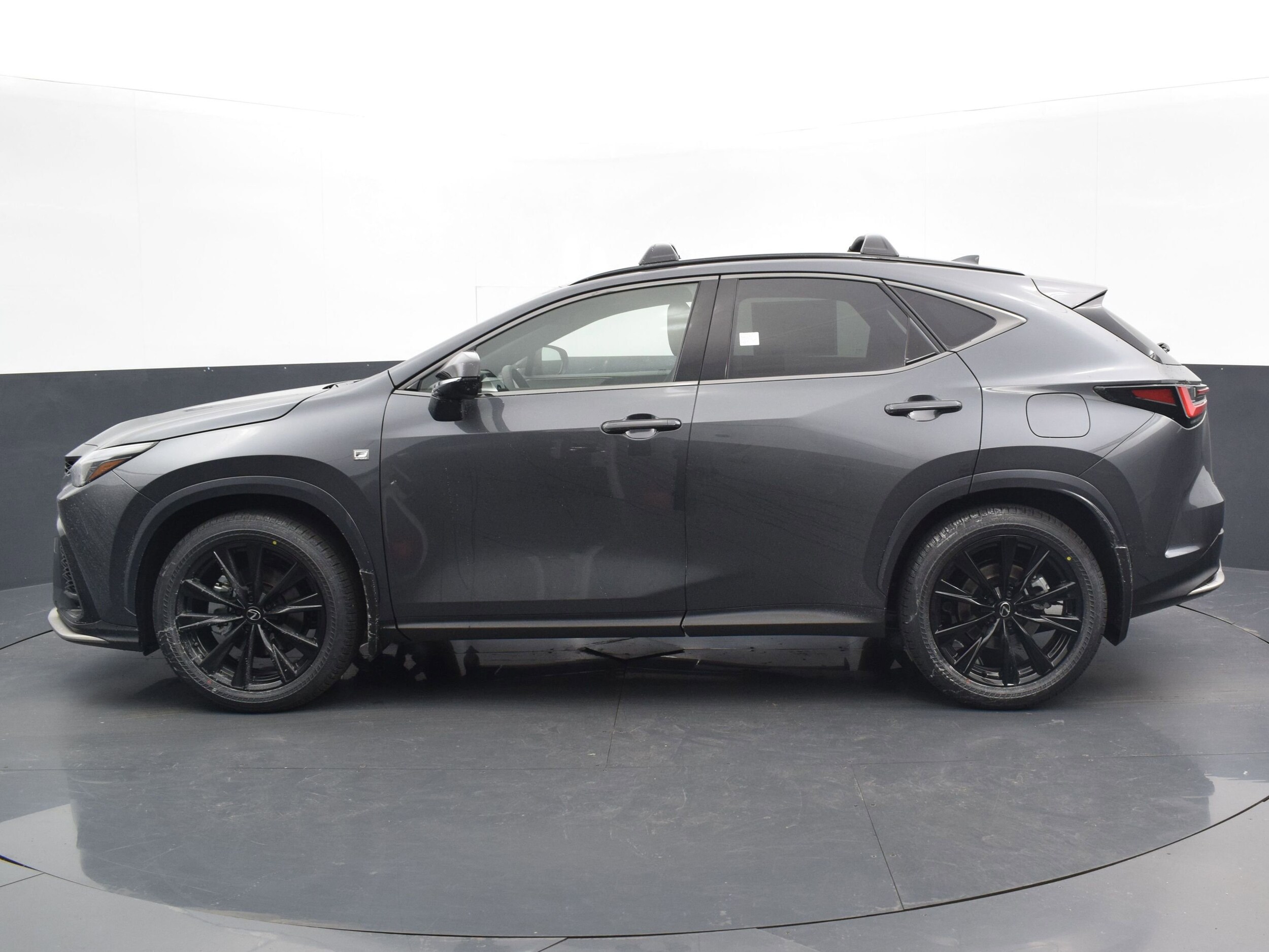 2024 Lexus NX 350 F SPORT Handling photo 2