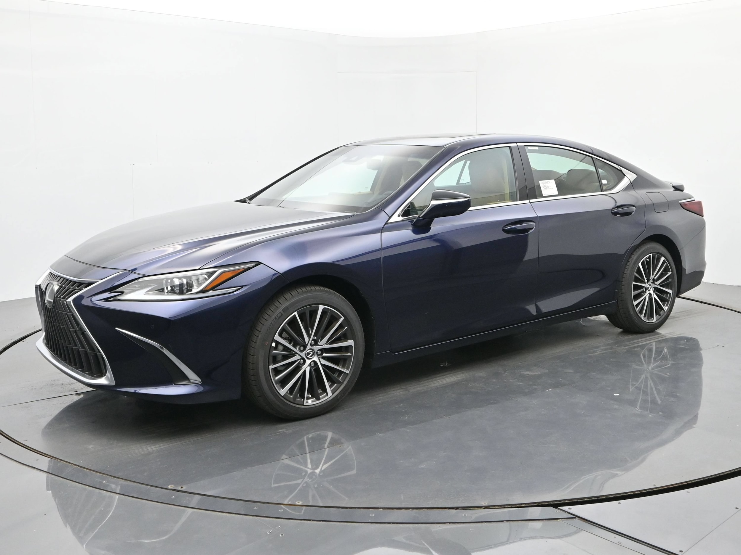 2025 Lexus ES