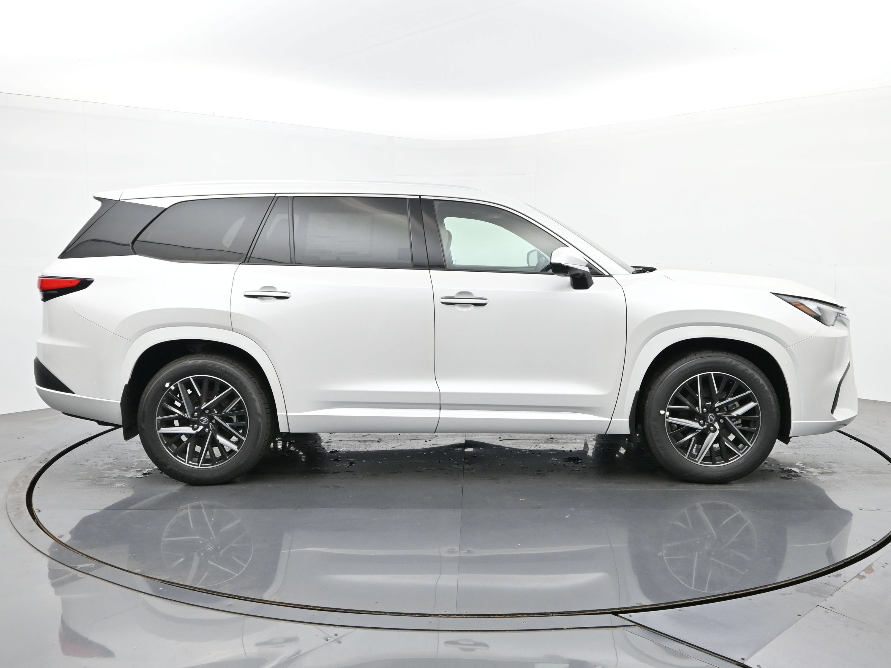 2026 Lexus TX 6
