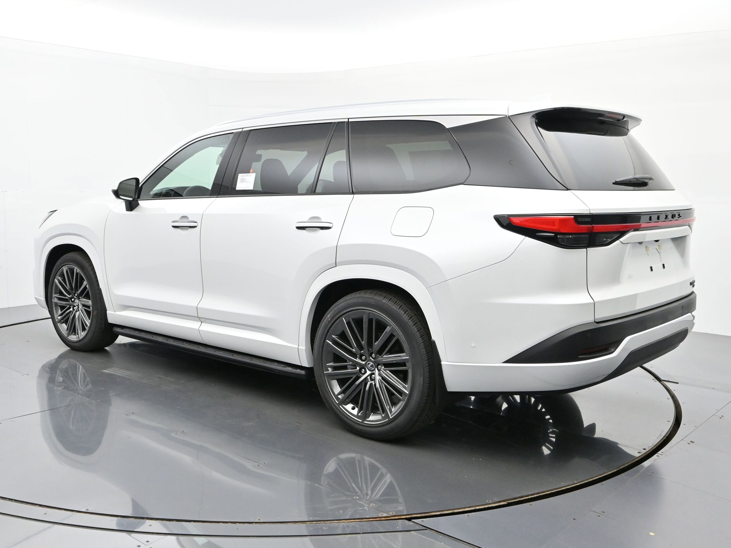 2026 Lexus TX 350 Luxury photo 3