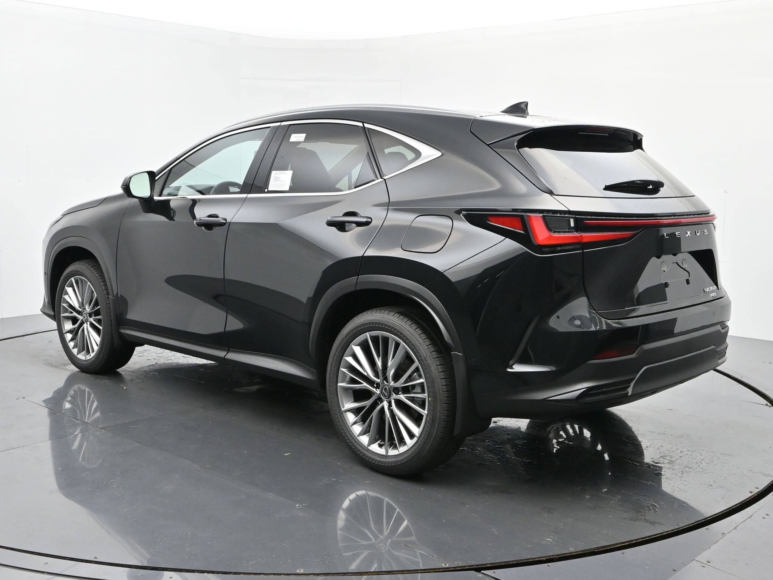 2026 Lexus NX 350h Luxury AWD photo 3