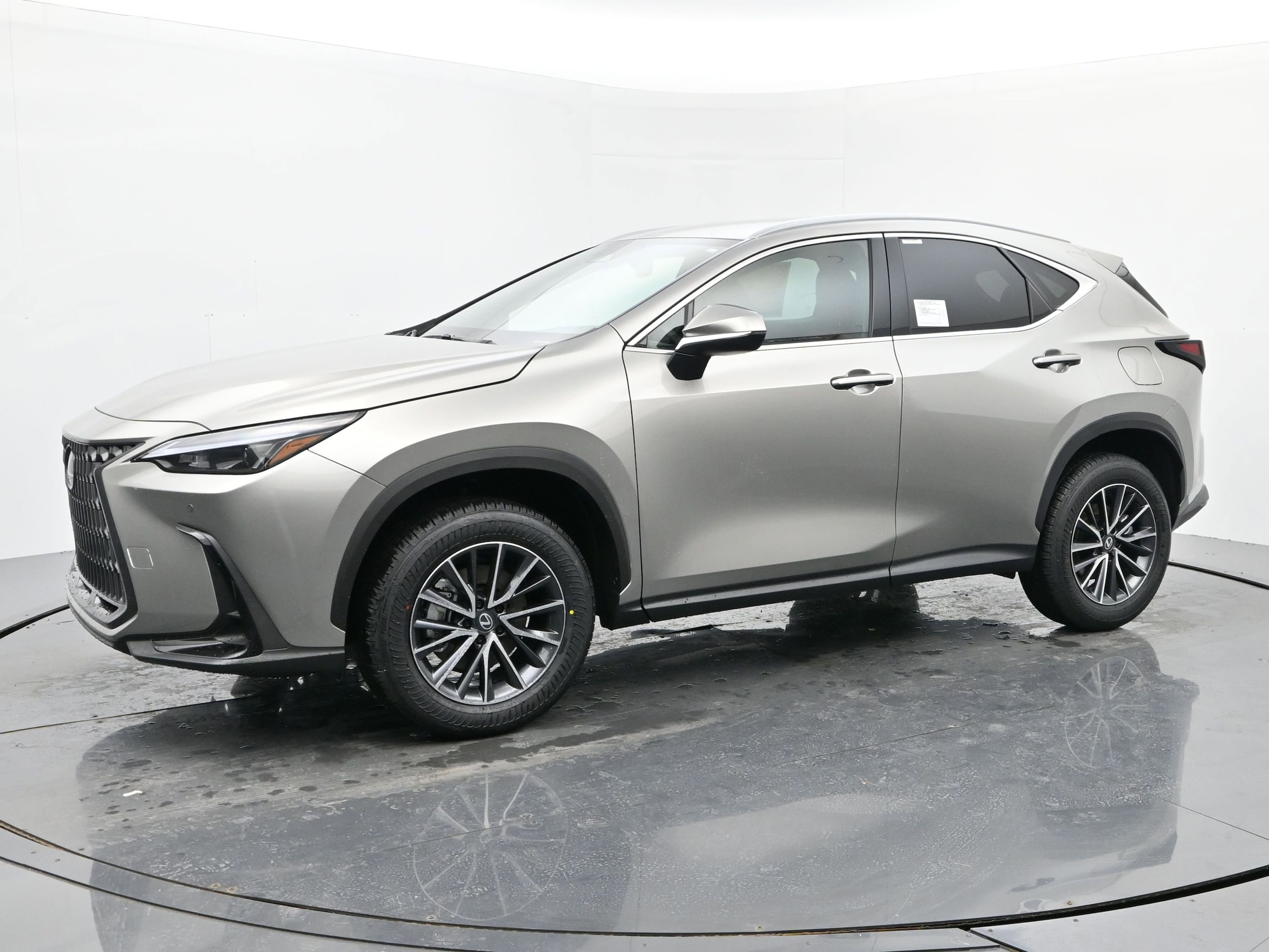 2026 Lexus NX 350's photo