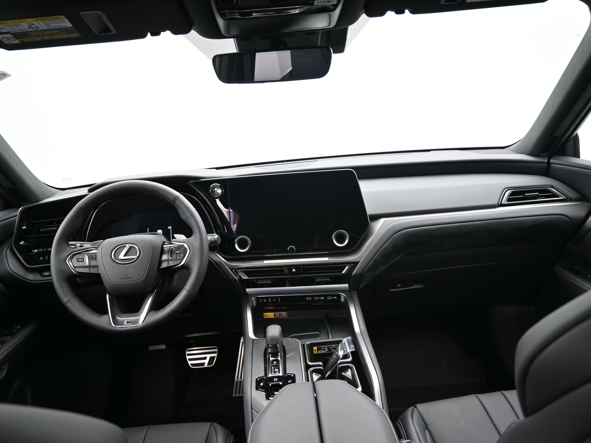 2026 Lexus TX 500h F-Sport - Photo 9