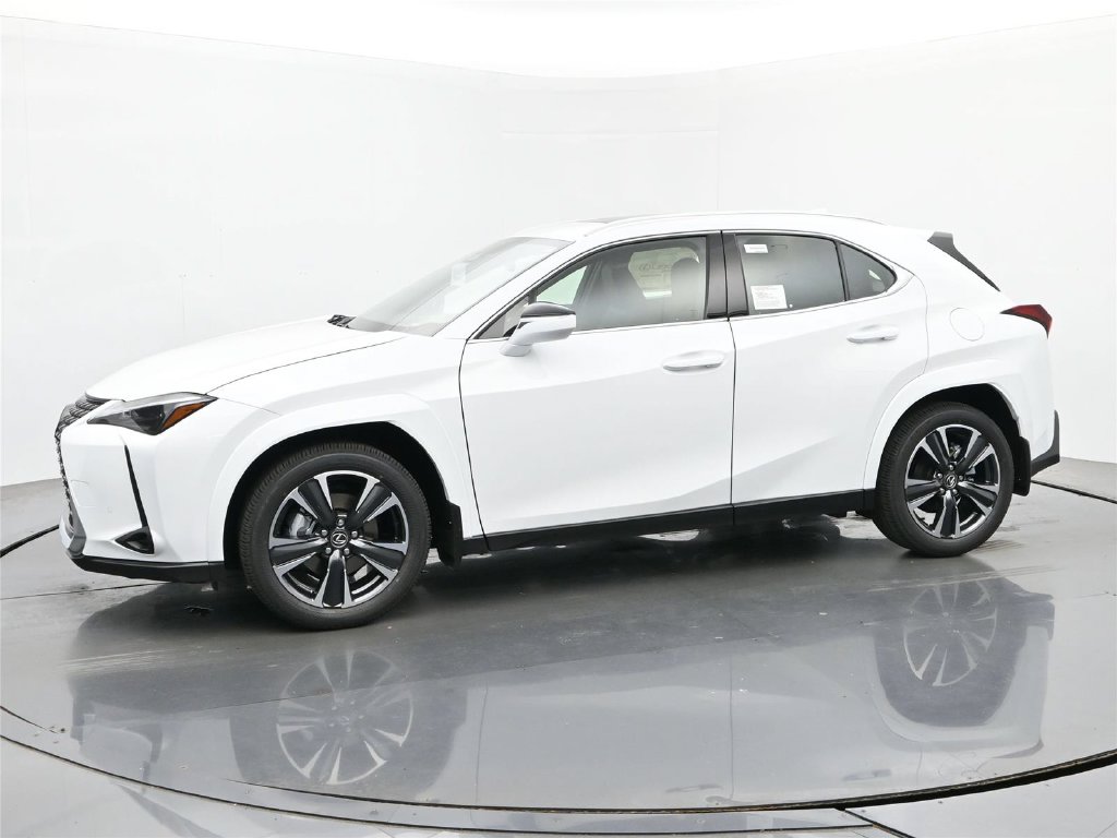 2026 Lexus UX Hybrid 2