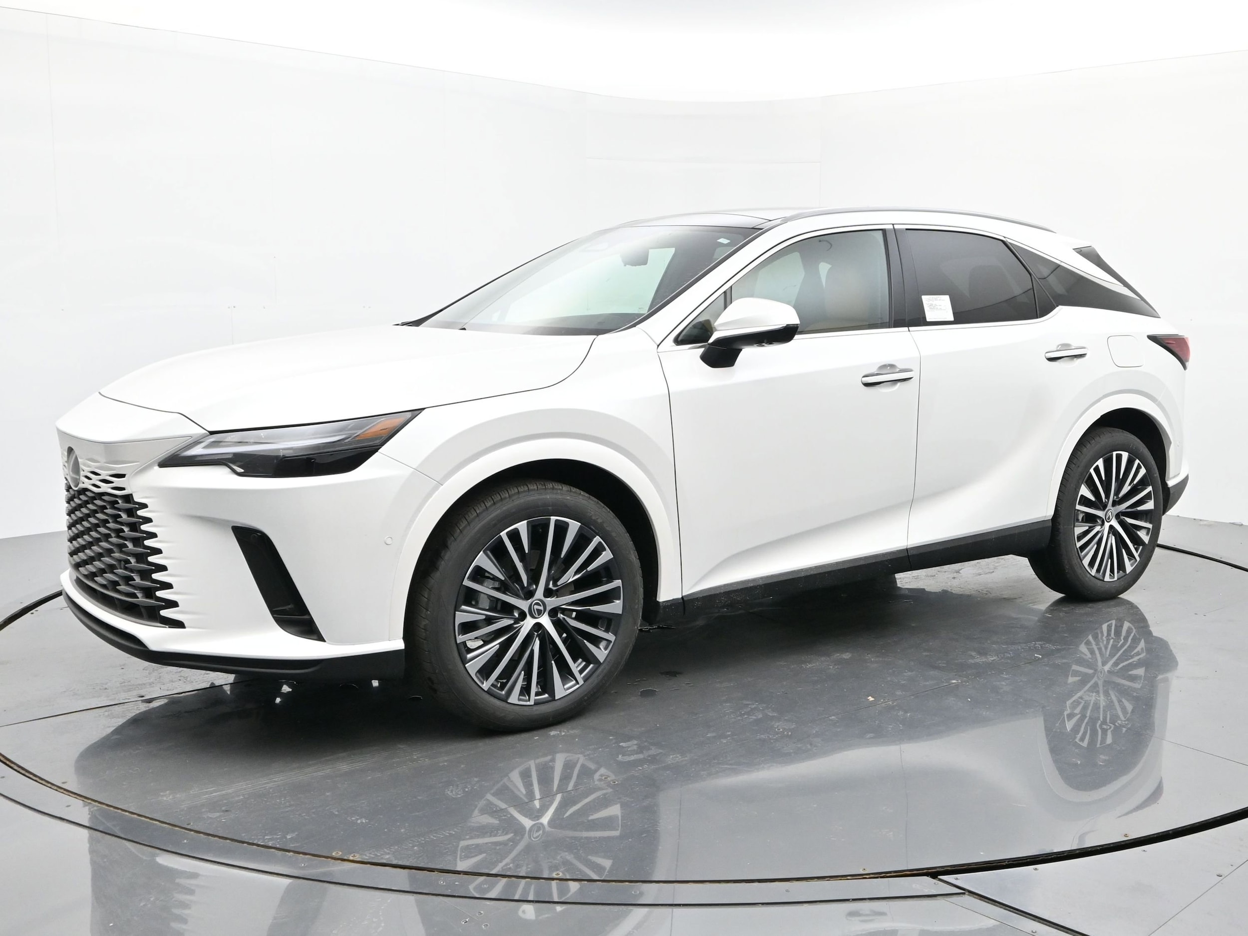 2026 Lexus RX Hybrid 350h's photo