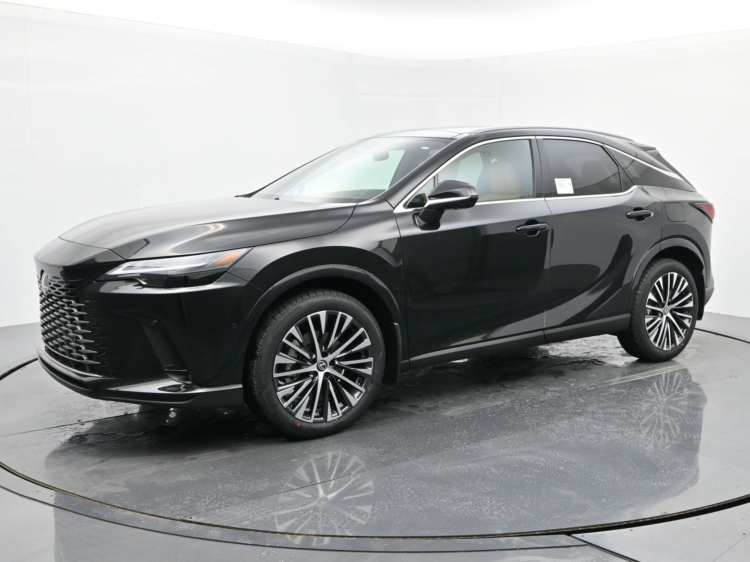 2026 Lexus RX Hybrid 350h's photo